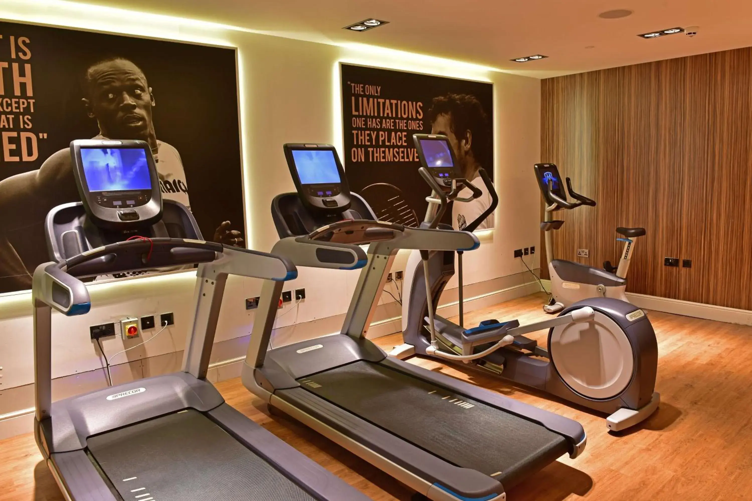 Fitness centre/facilities in DoubleTree by Hilton Edinburgh - Queensferry Crossing Fitness centre/facilities in DoubleTree by Hilton Edinburgh - Queensferry Crossing