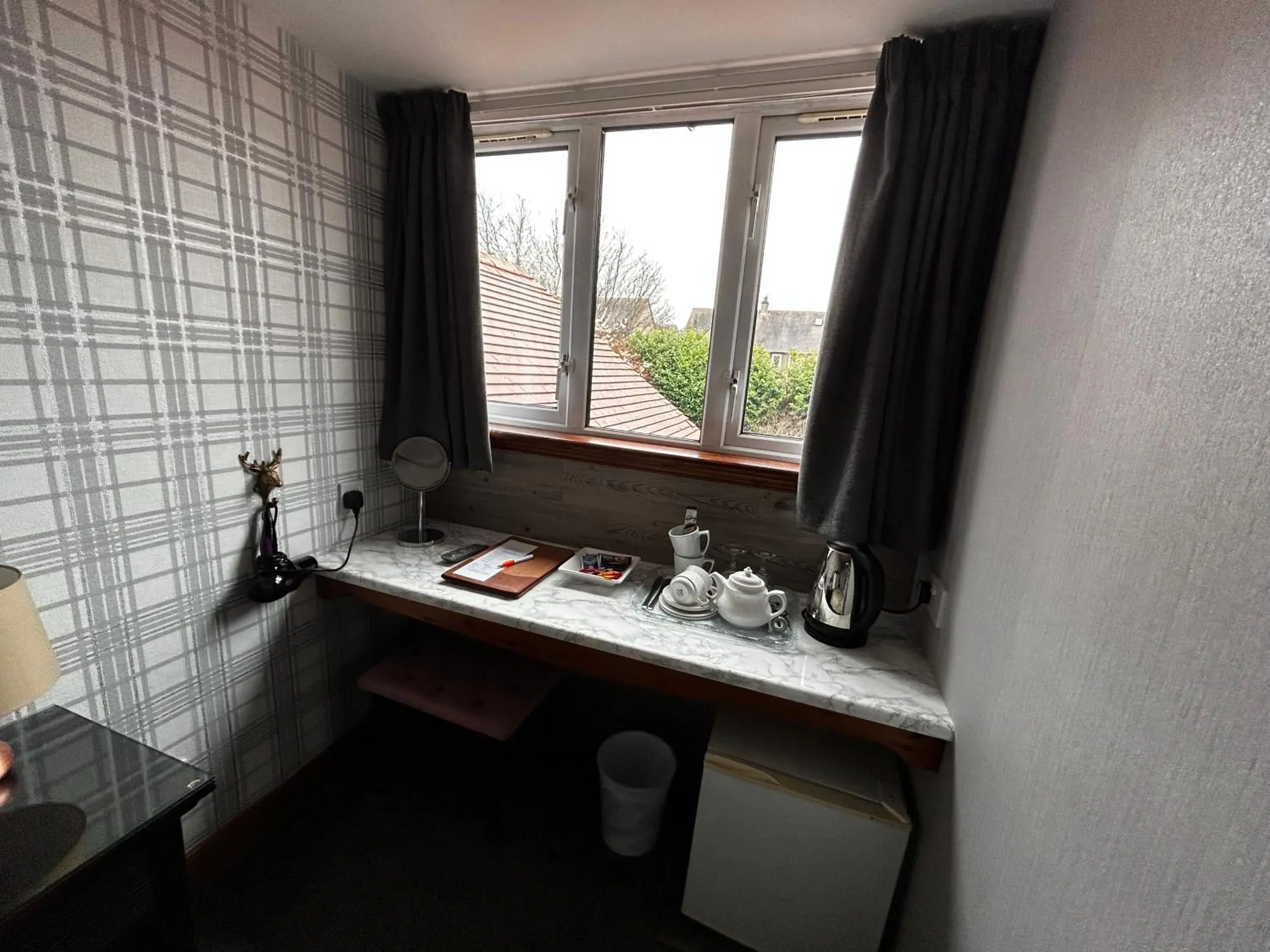 Bathroom in Acer Lodge Guest House