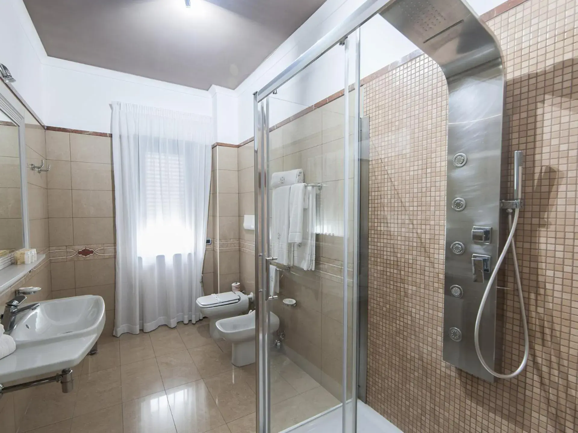 Bathroom in Hotel Giulia Ocean Club Bathroom in Hotel Giulia Ocean Club