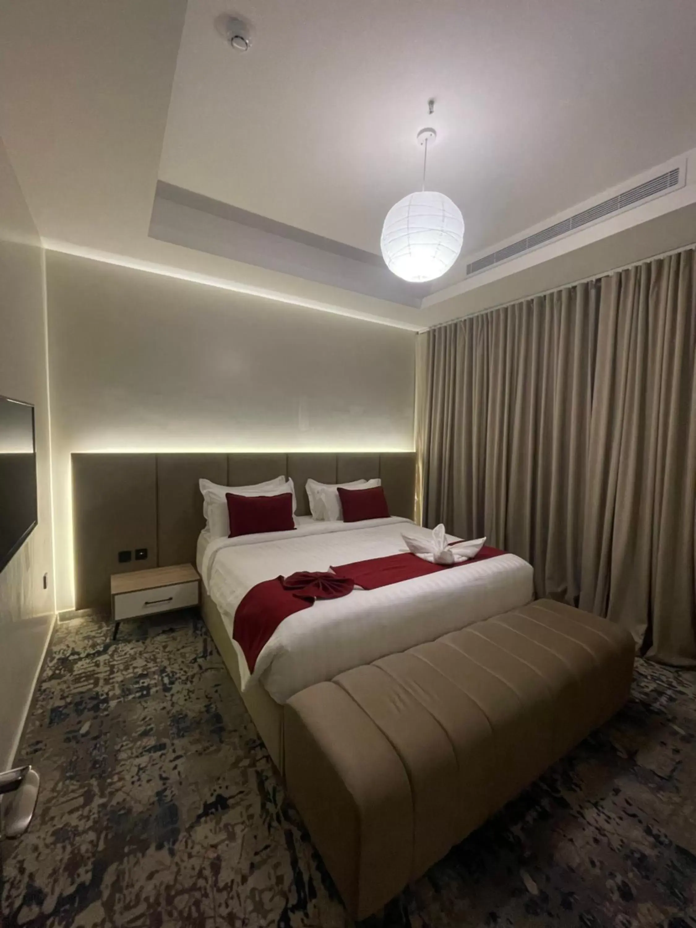 Deluxe King Room in فندق جولدن نيو قريش - Golden New Quraish Jeddah-شركة الذهبية العصرية الفندقية Deluxe King Room in فندق جولدن نيو قريش - Golden New Quraish Jeddah-شركة الذهبية العصرية الفندقية