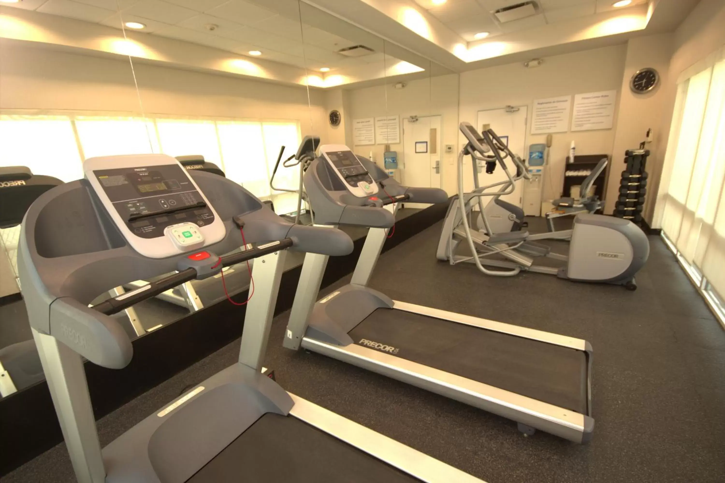 Fitness centre/facilities, Fitness Center/Facilities in Holiday Inn Express Tuxtla Gutierrez La Marimba, an IHG Hotel