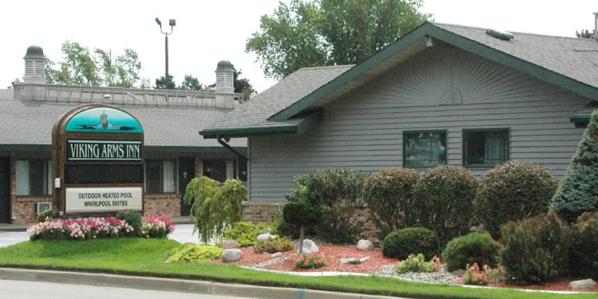 Facade/entrance, Property Building in Viking Arms Inn - Ludington