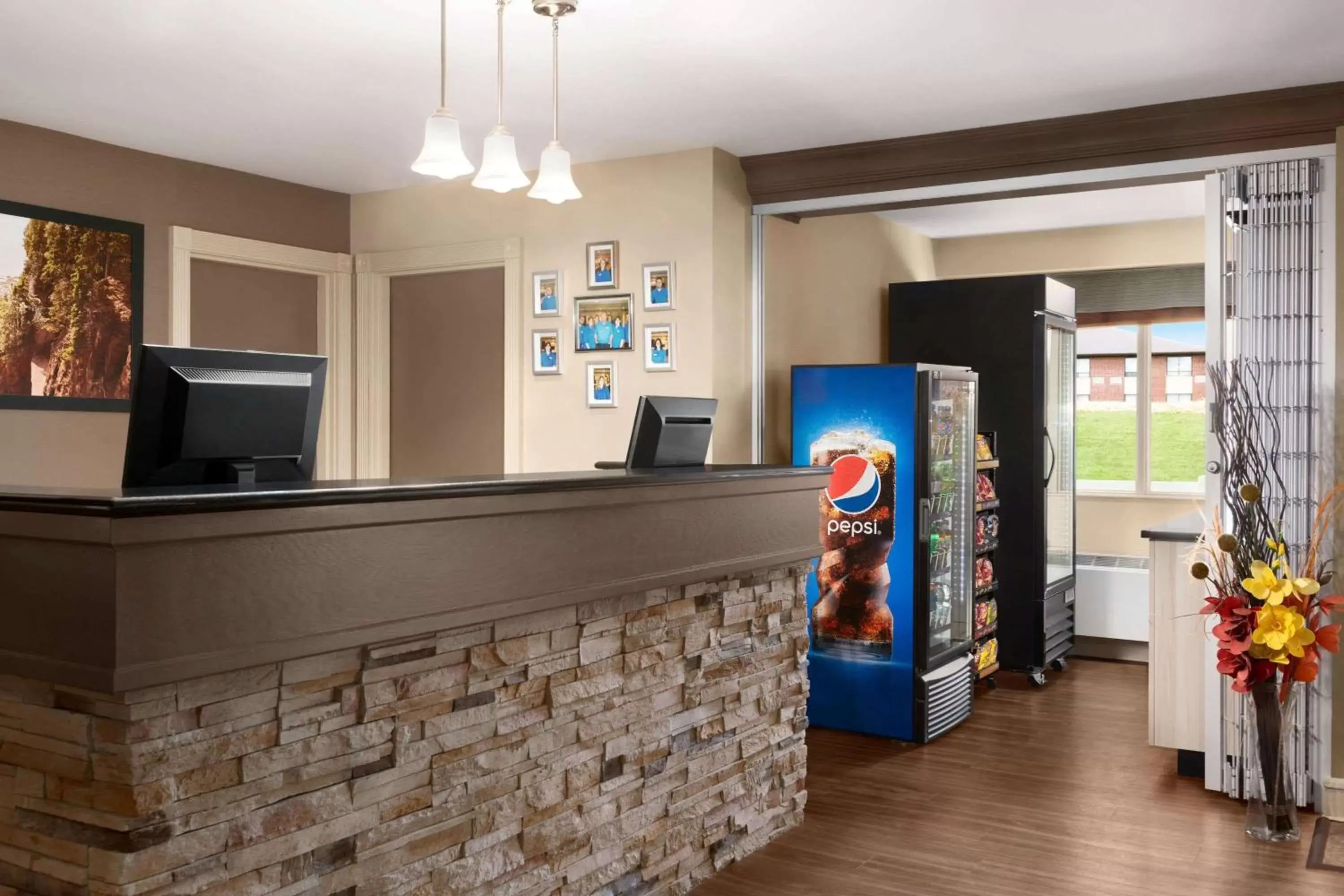 Lobby or reception in Travelodge Suites by Wyndham Moncton