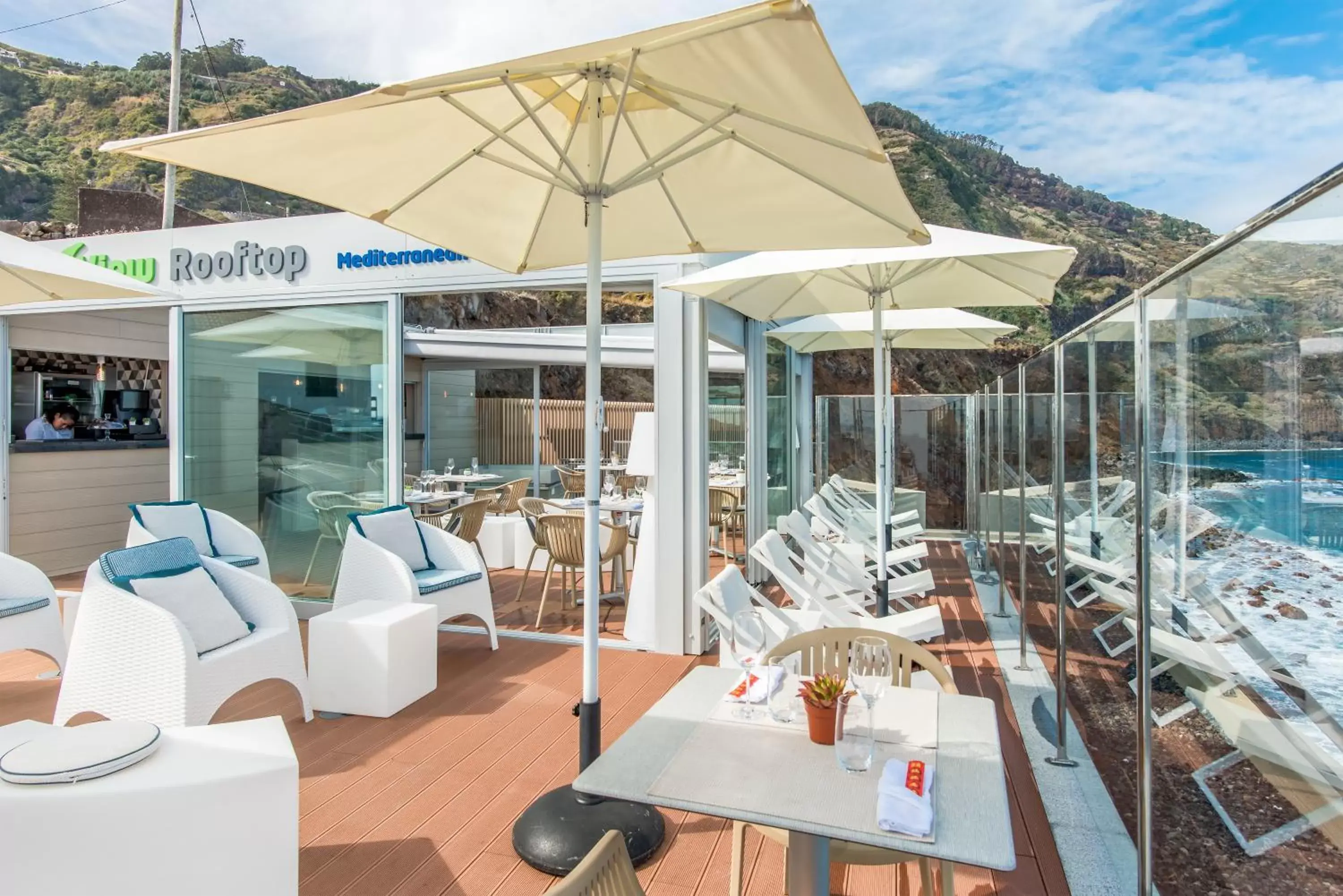 Patio, Restaurant/Places to Eat in Aqua Natura Madeira