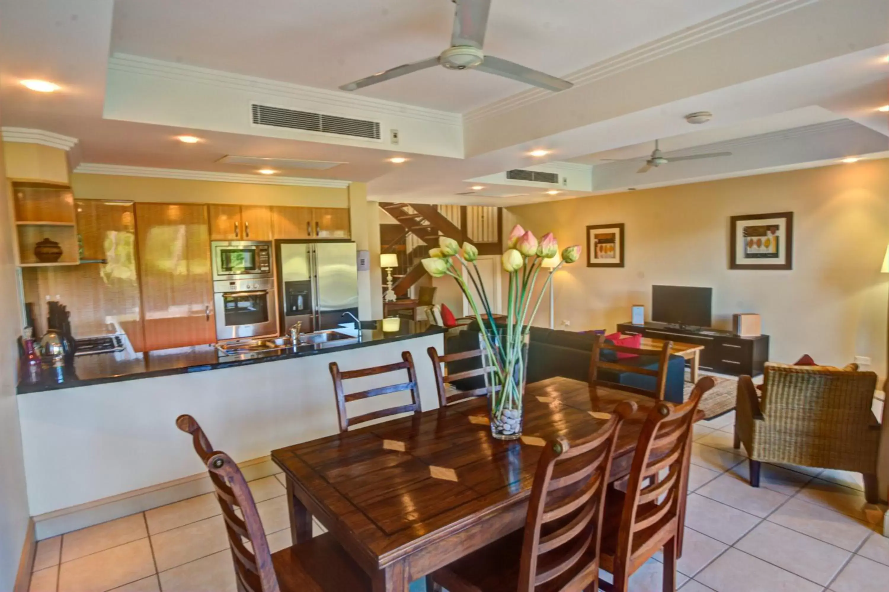 Dining area, Restaurant/Places to Eat in Paradise Links Resort Port Douglas