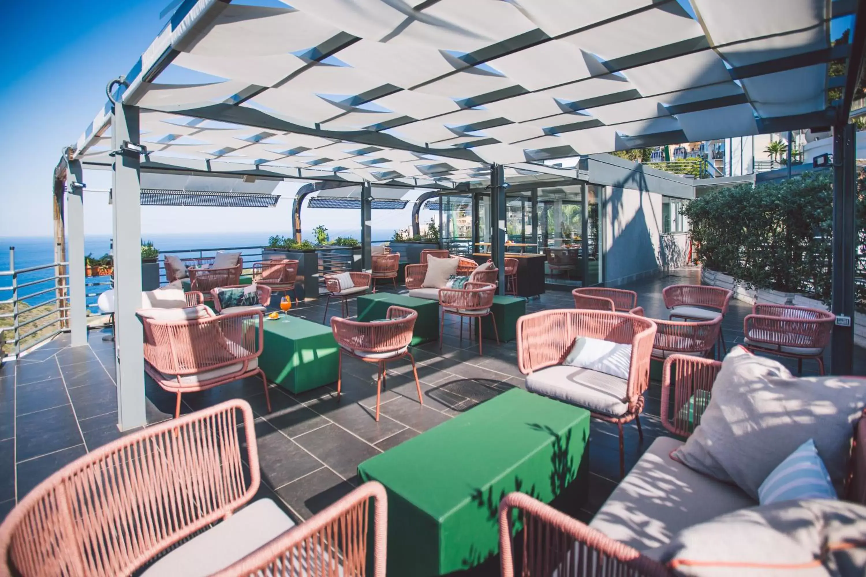 Lounge or bar, Restaurant/Places to Eat in Taormina Palace Hotel