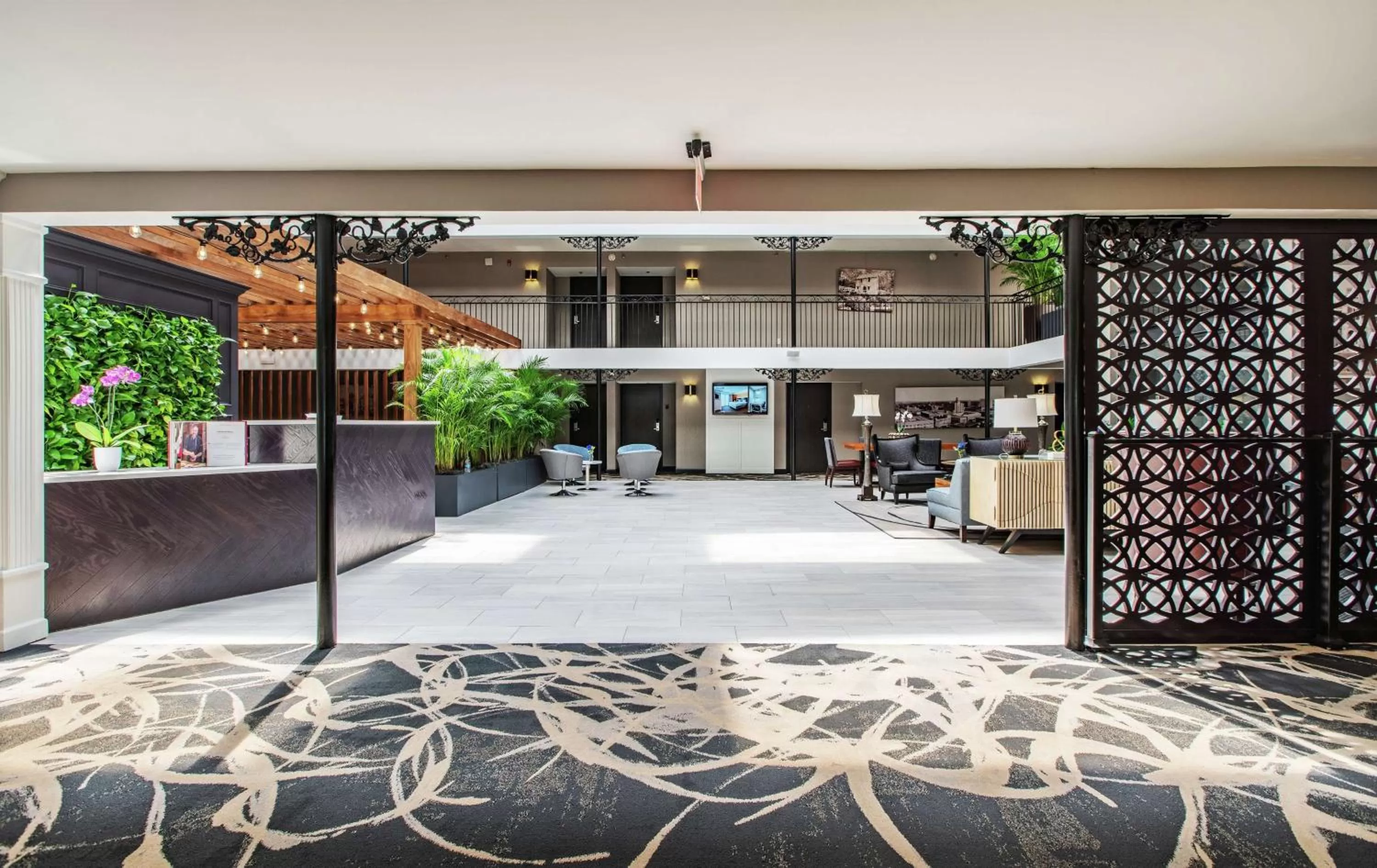 Lobby or reception in The Burgundy Hotel, Tapestry Collection by Hilton