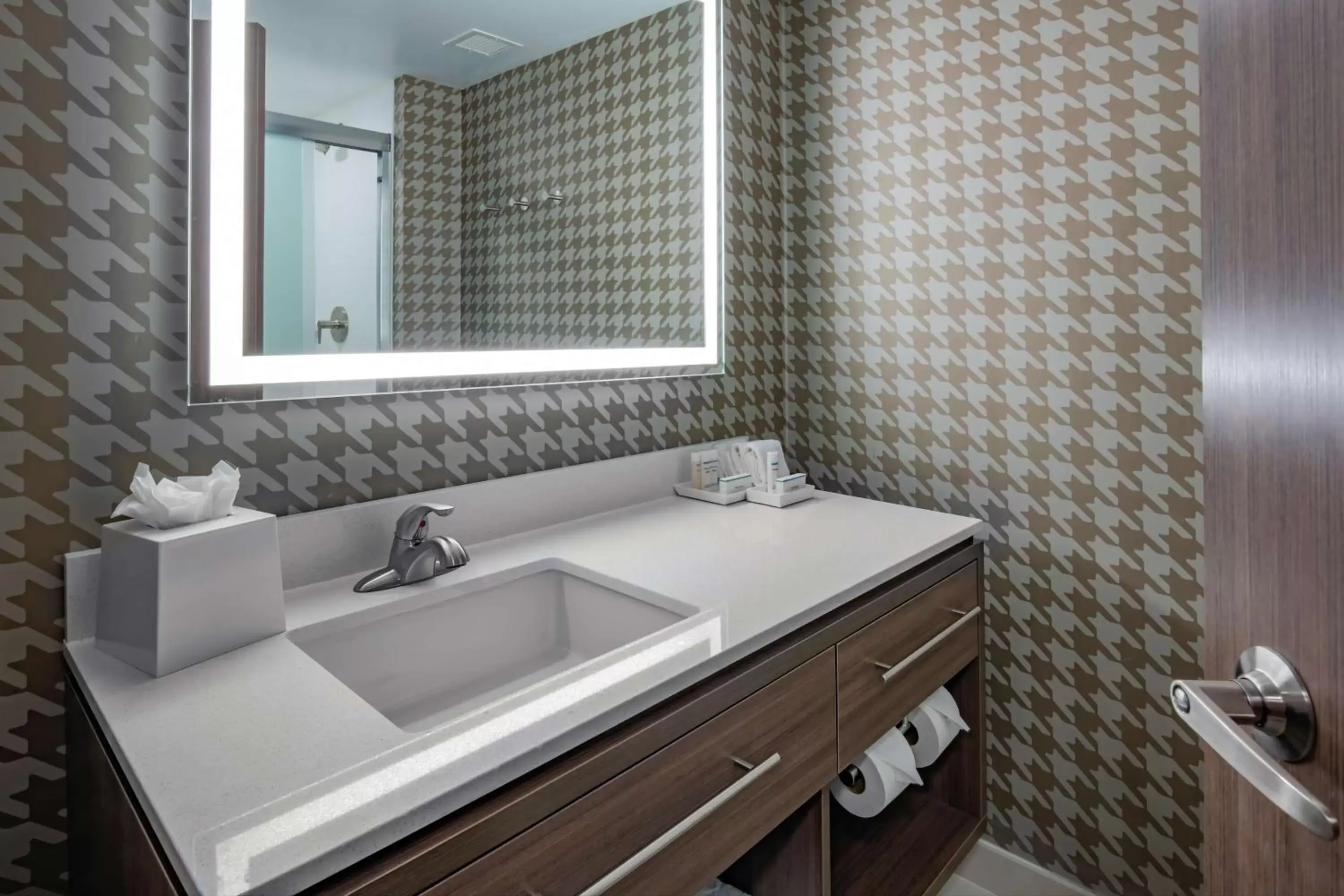 Bathroom in Home2 Suites by Hilton Omaha I-80 at 72nd Street, NE