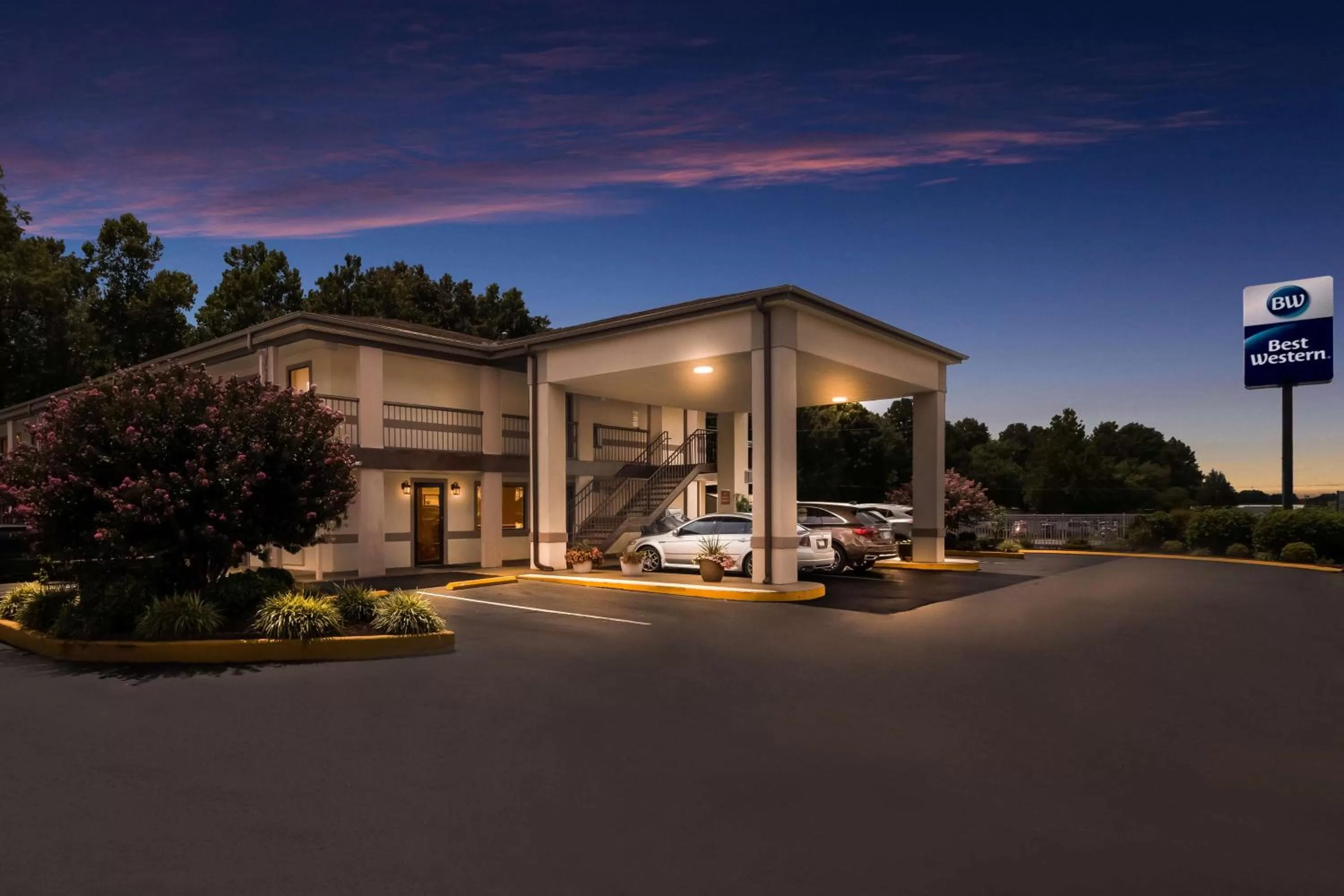 Best Western - McKenzie