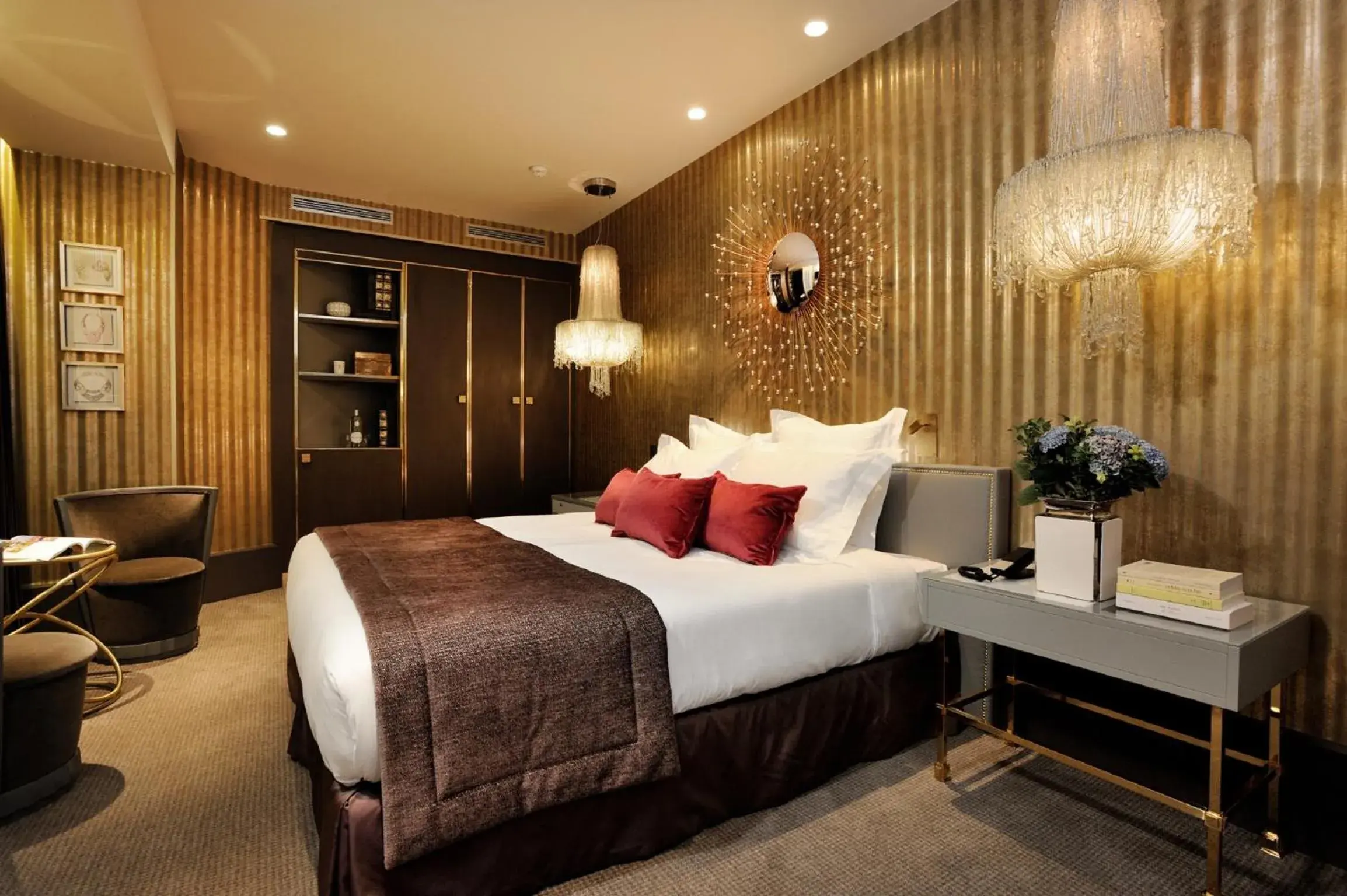 Bedroom, Bed in Hotel Baume
