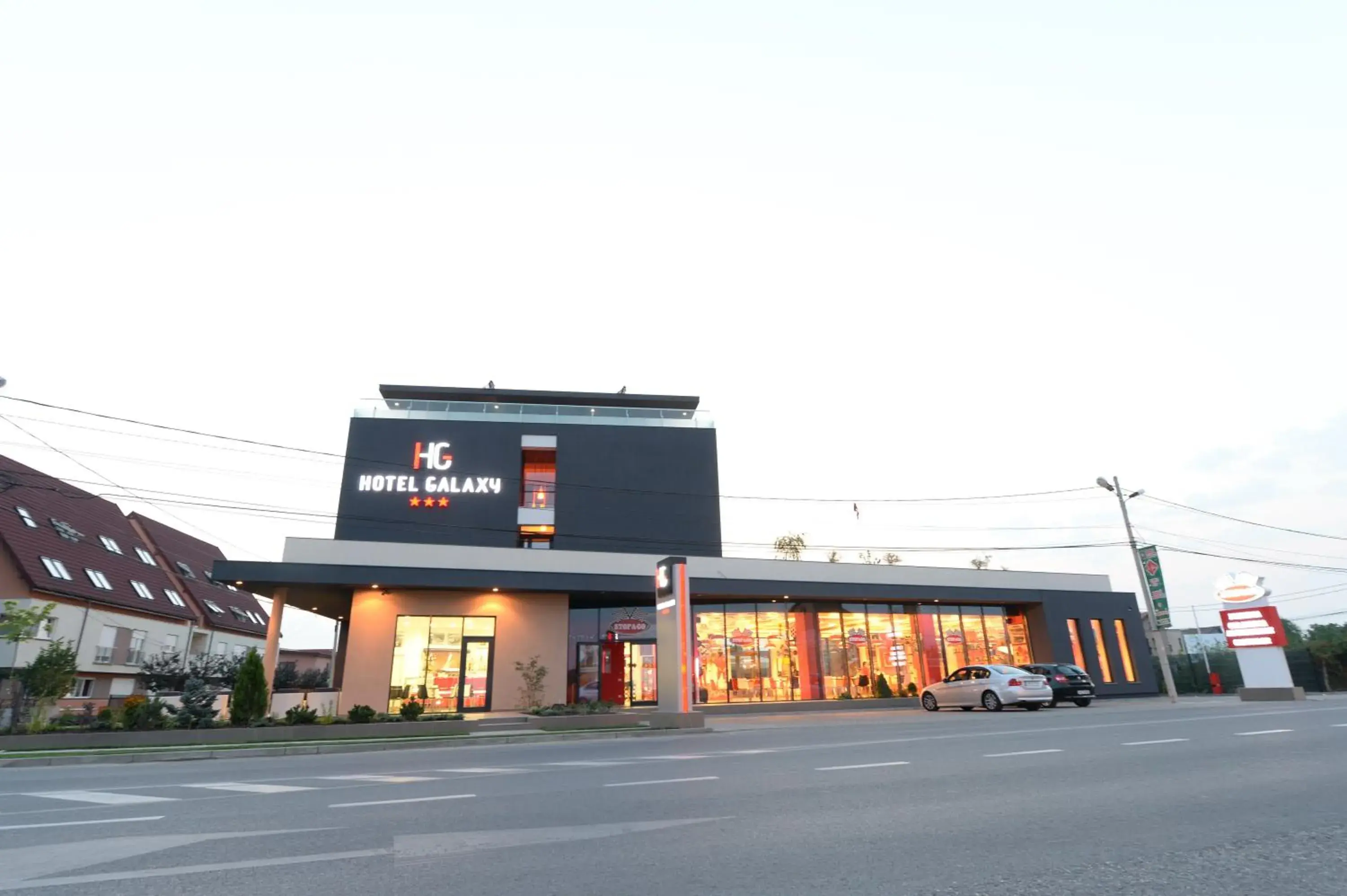 Facade/entrance in Hotel Galaxy Facade/entrance in Hotel Galaxy