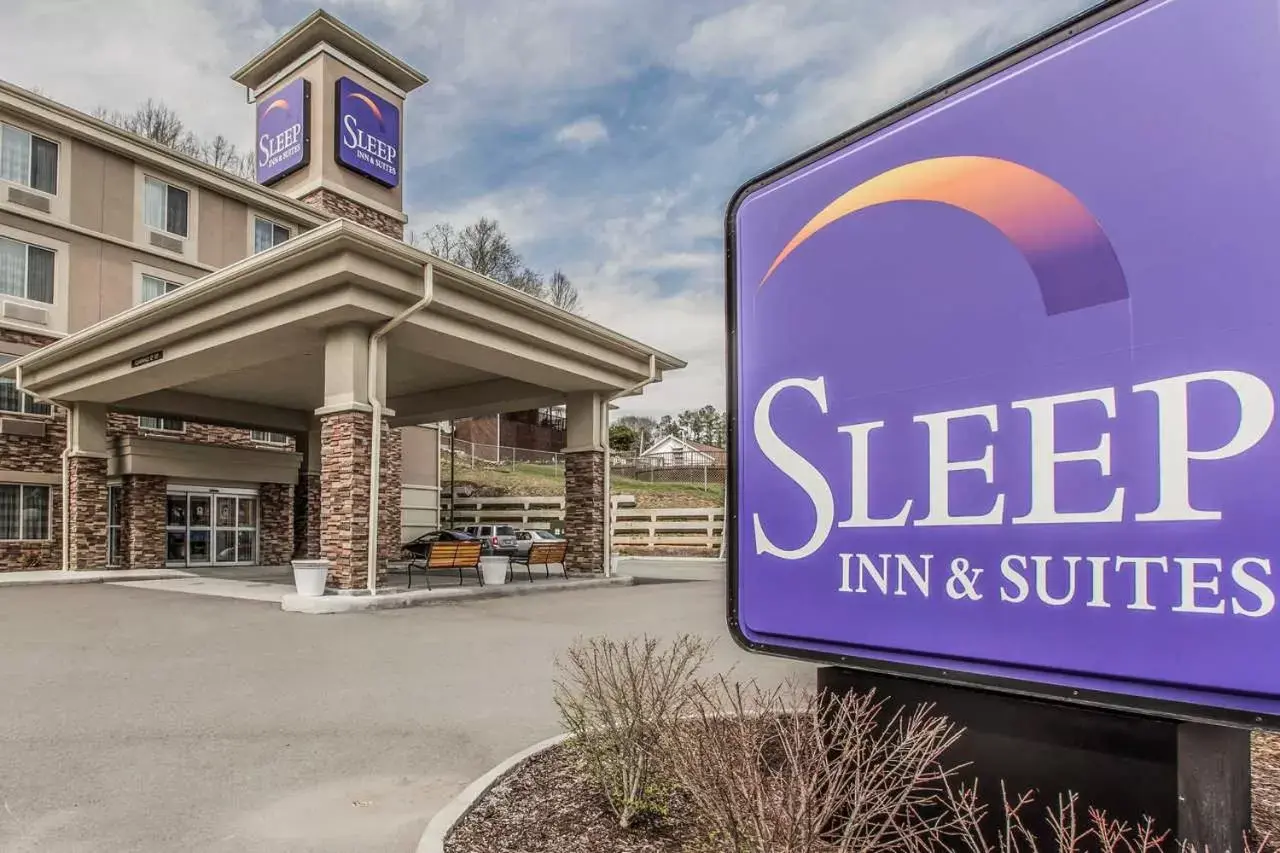 Property building, Property Logo/Sign in Sleep Inn & Suites Clintwood