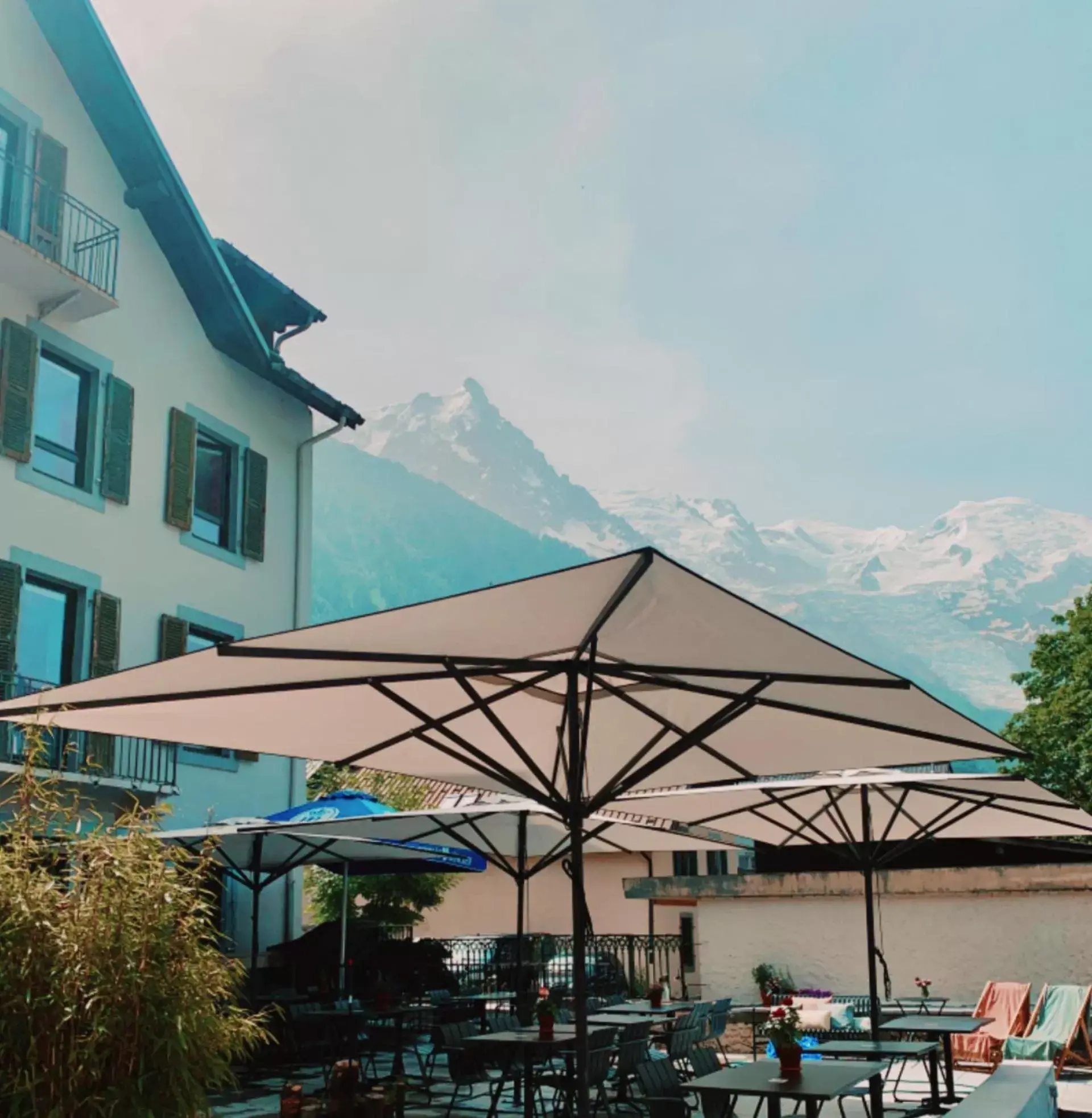 Patio in Cosmiques Hotel - Centre Chamonix