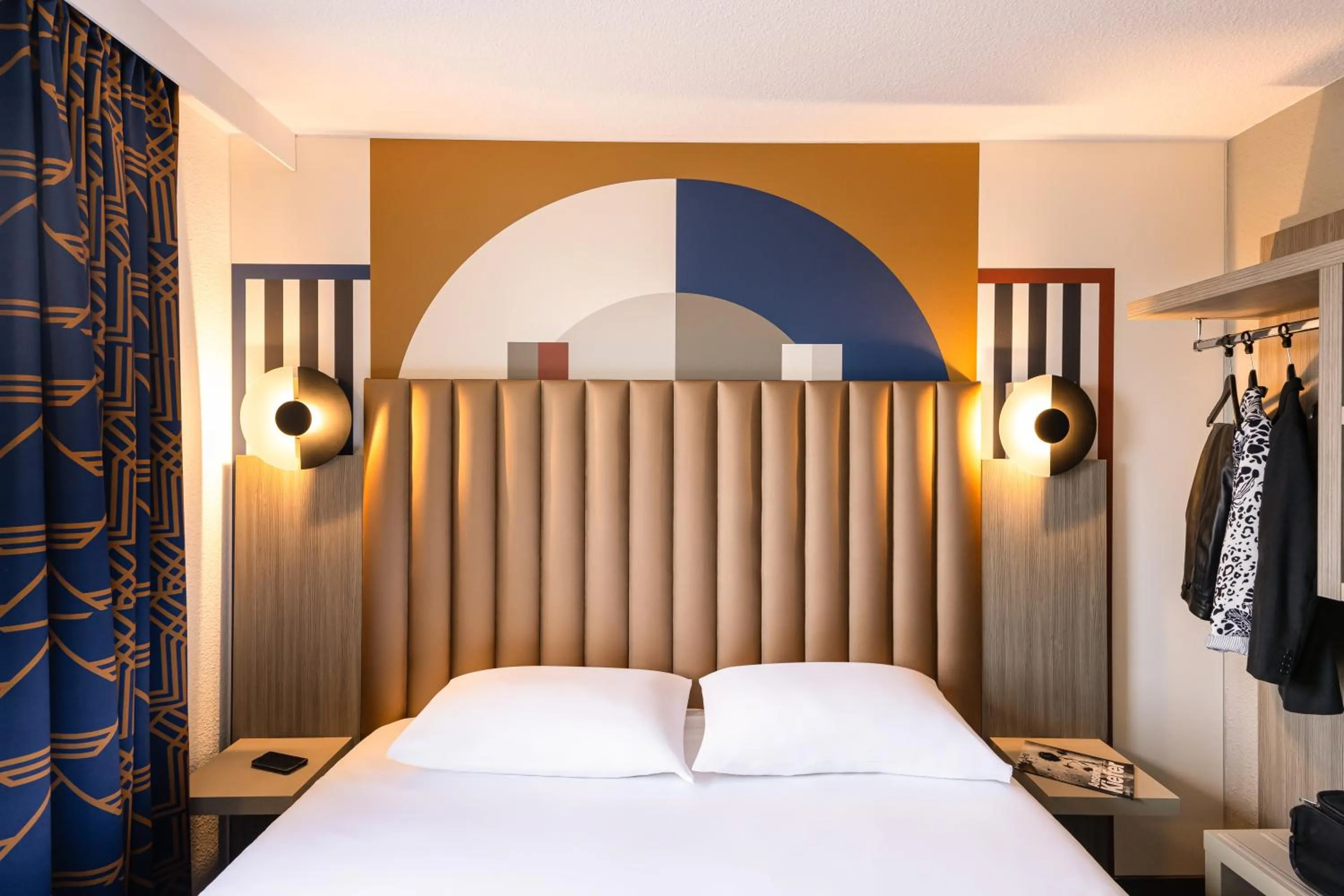 Bed in ibis Styles Saint-Quentin