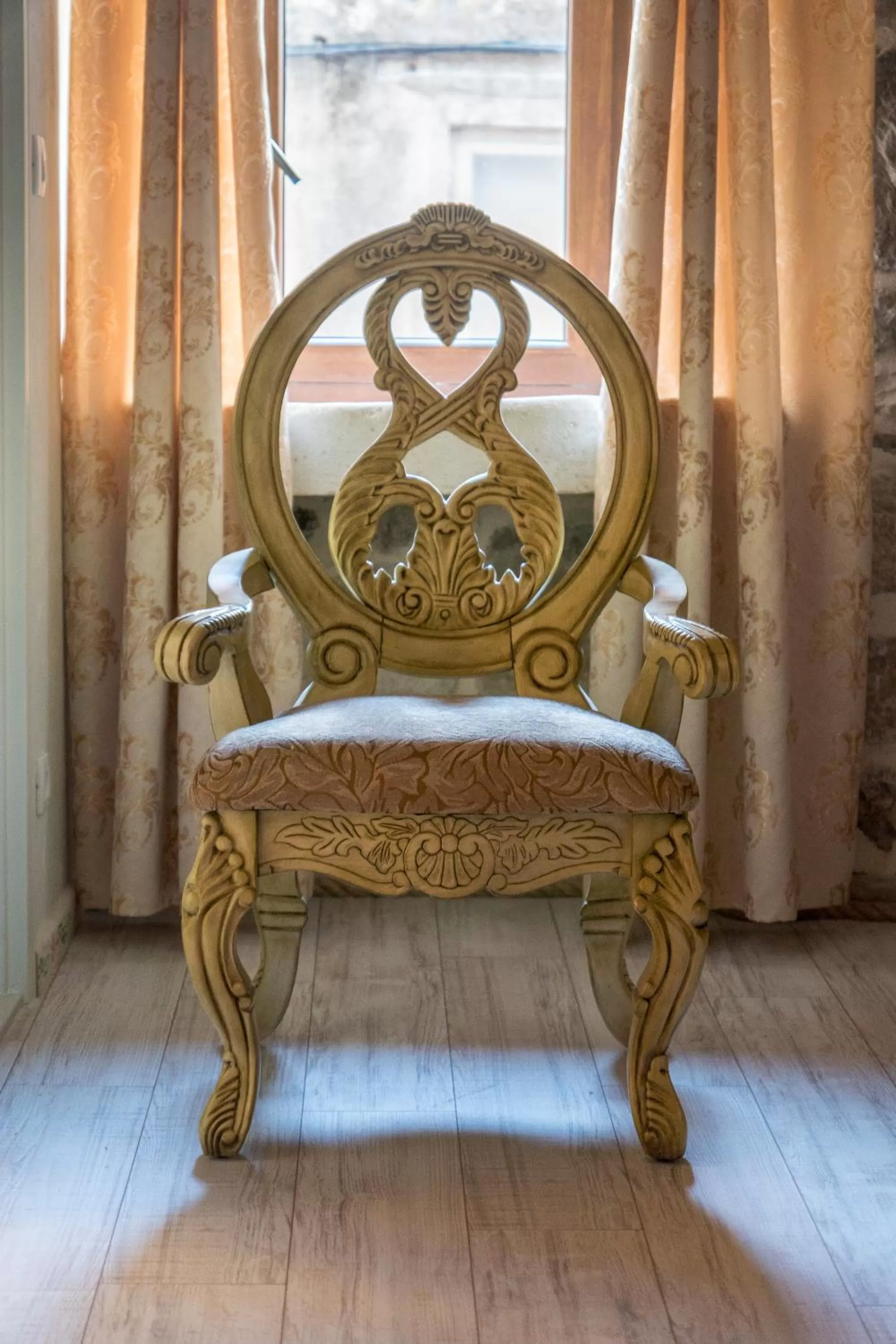 Decorative detail, Seating Area in Heritage Palace Varos - MAG Quaint & Elegant Boutique Hotels