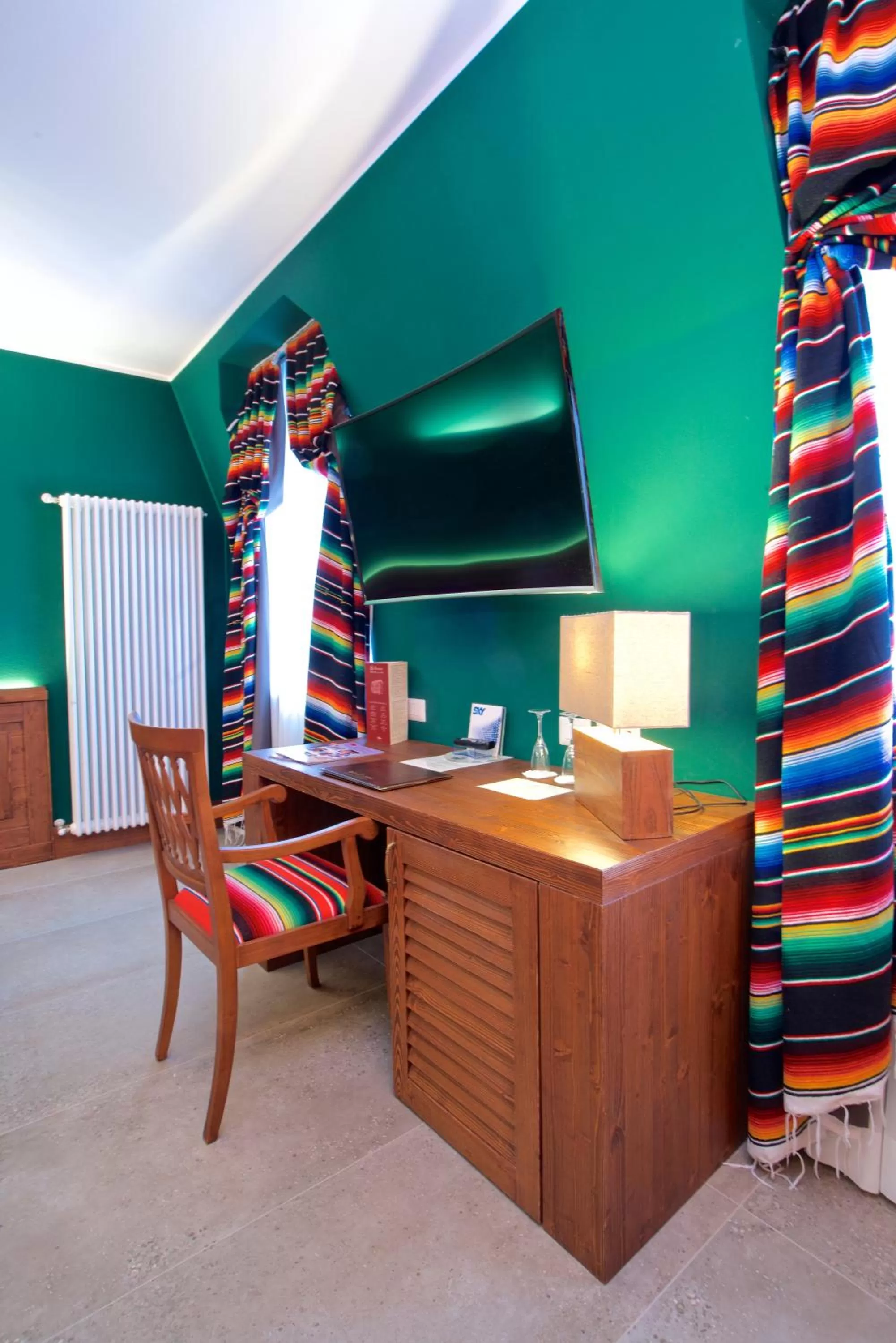 TV and multimedia in Design Suite Tirano