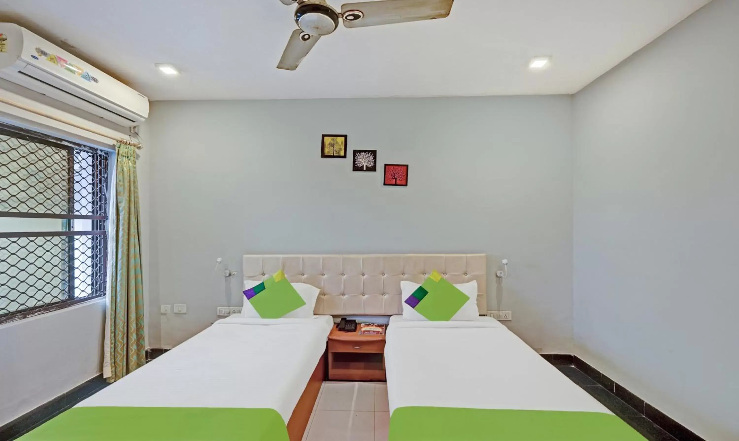 Bedroom, Bed in Treebo Sidhartha International Baliapanda Bedroom, Bed in Treebo Sidhartha International Baliapanda