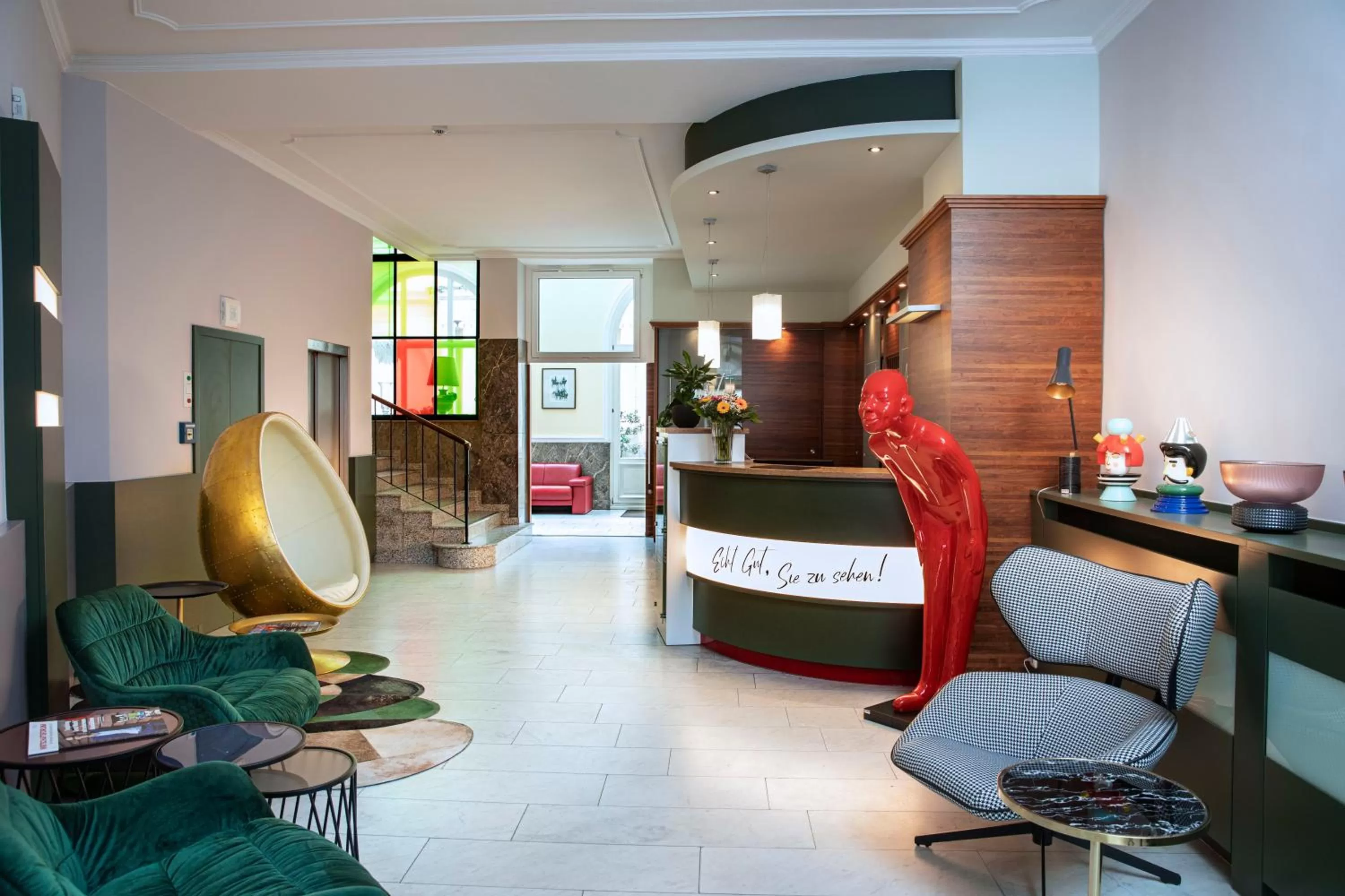 Lobby or reception in ACHAT Sternhotel Bonn
