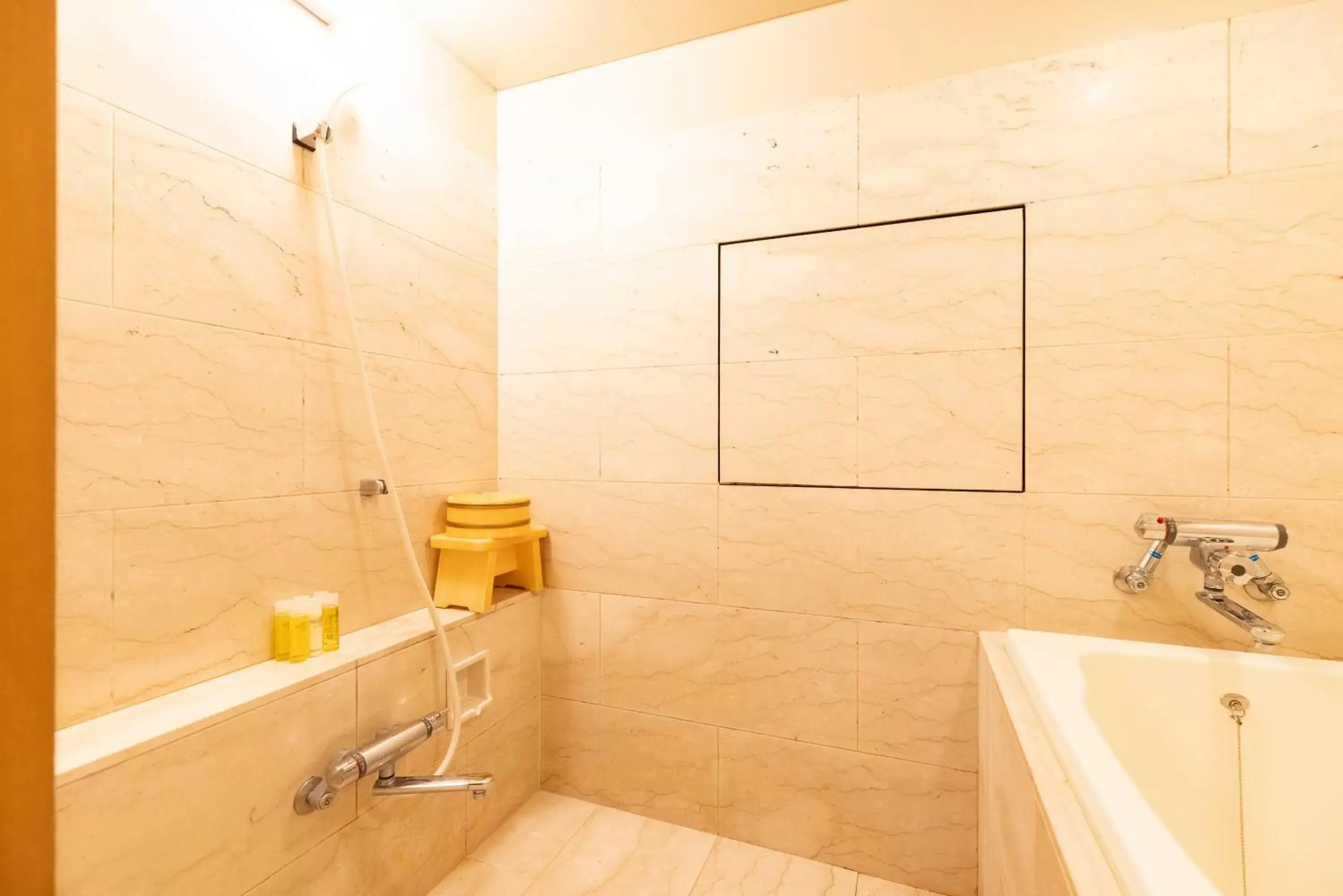 Bathroom in Premier Hotel Mojiko Bathroom in Premier Hotel Mojiko