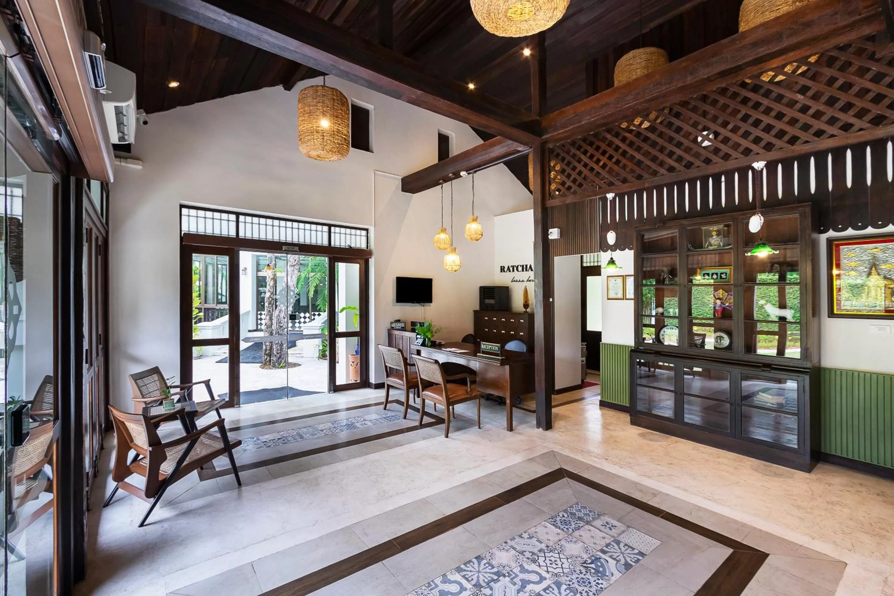Lobby or reception in Ratchapruek Lanna Boutique