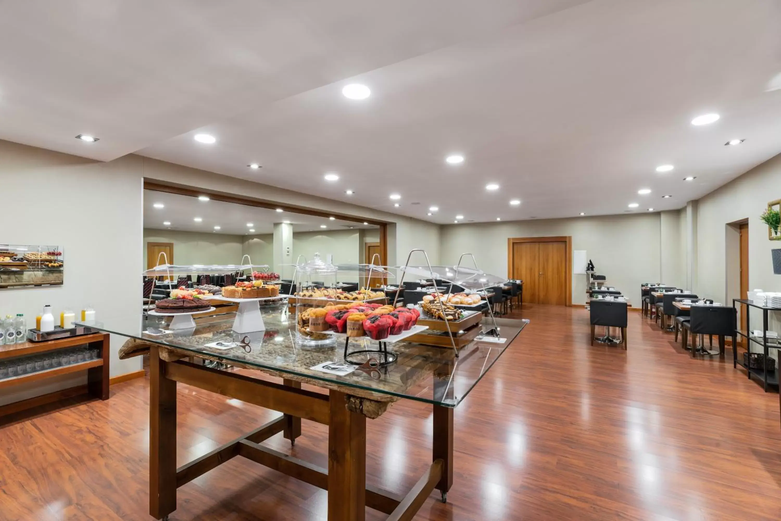 Food and drinks in Crisol Riosol Food and drinks in Crisol Riosol