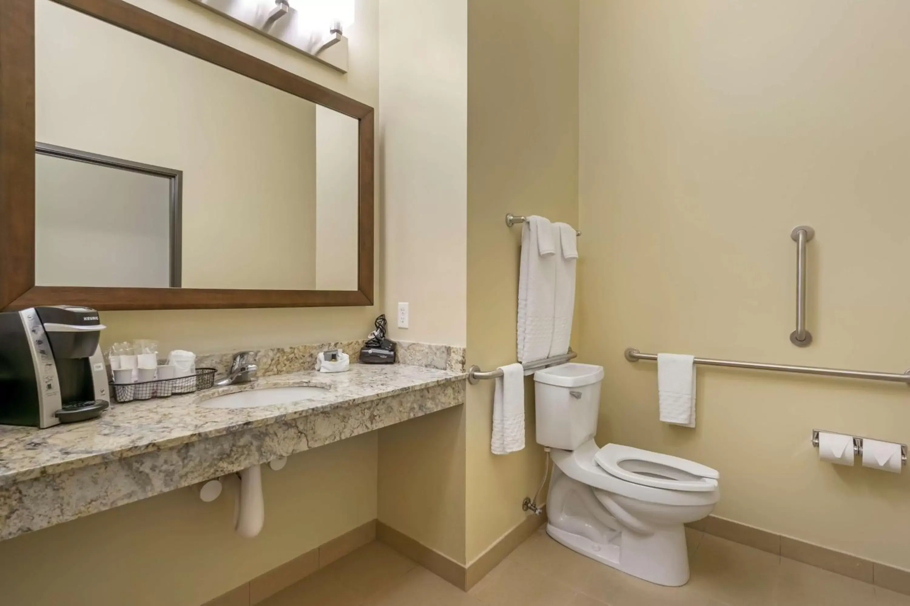 Bathroom in Best Western Plus Lacey Inn & Suites