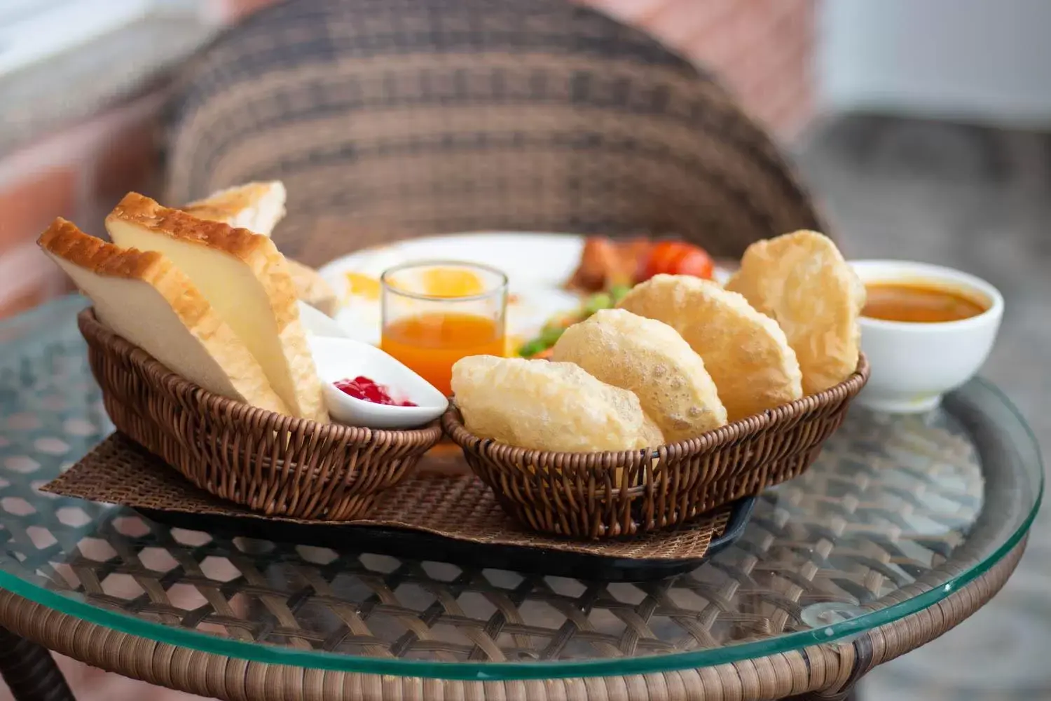 Food and drinks in Hotel Himalayan Glacier Food and drinks in Hotel Himalayan Glacier