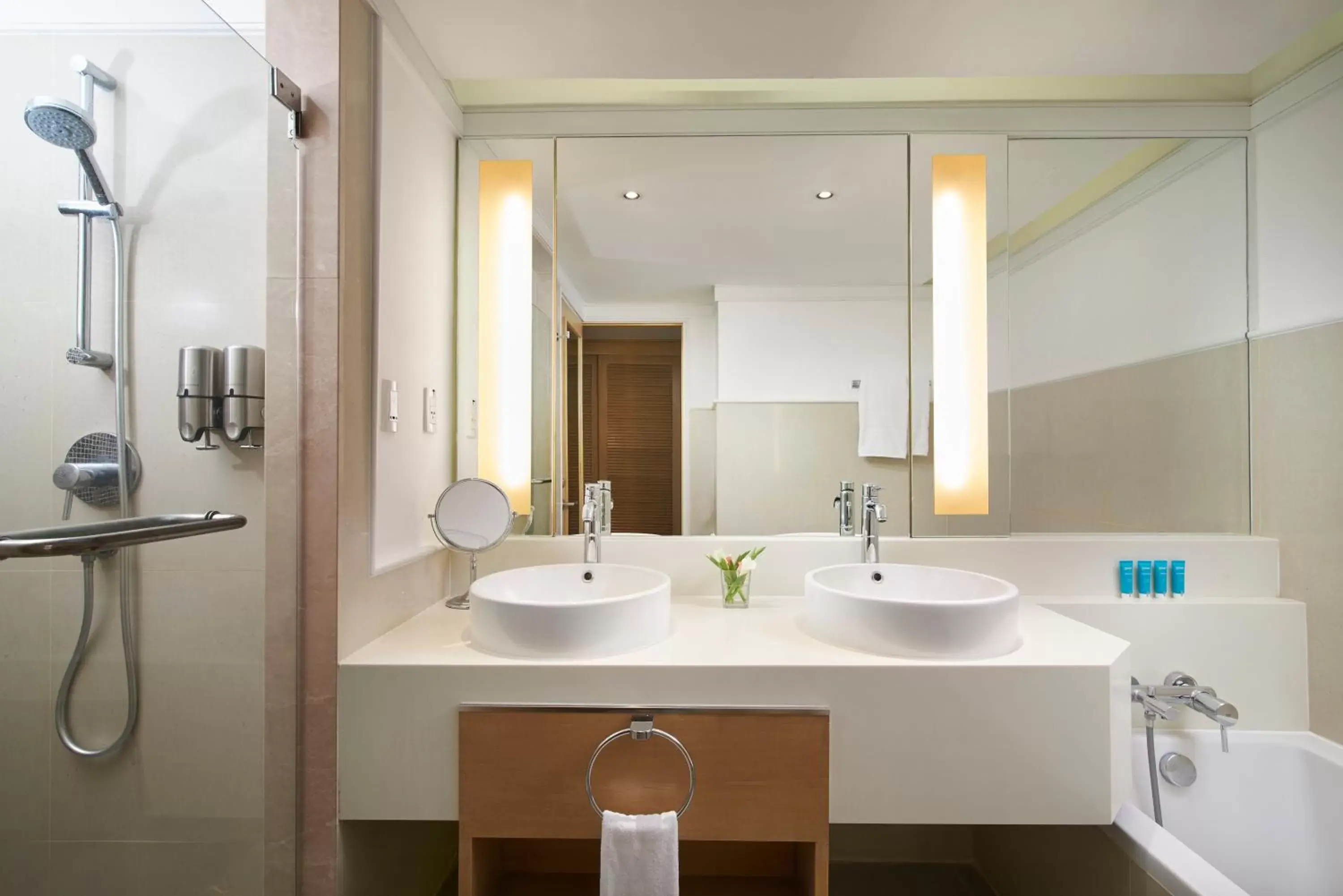 Bathroom in Amari Bangkok Bathroom in Amari Bangkok