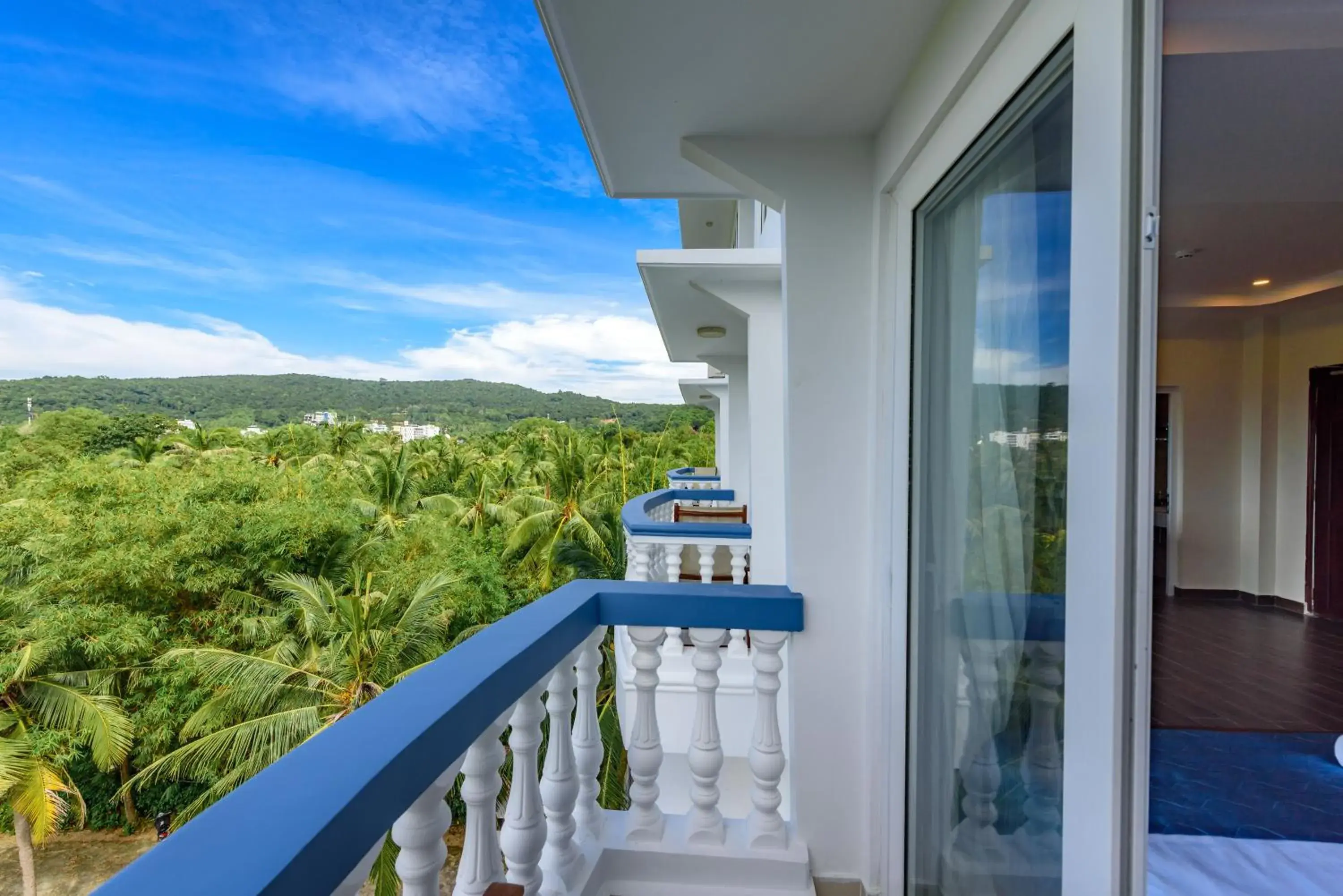 Garden view, Balcony/Terrace in Brenta Phu Quoc Hotel