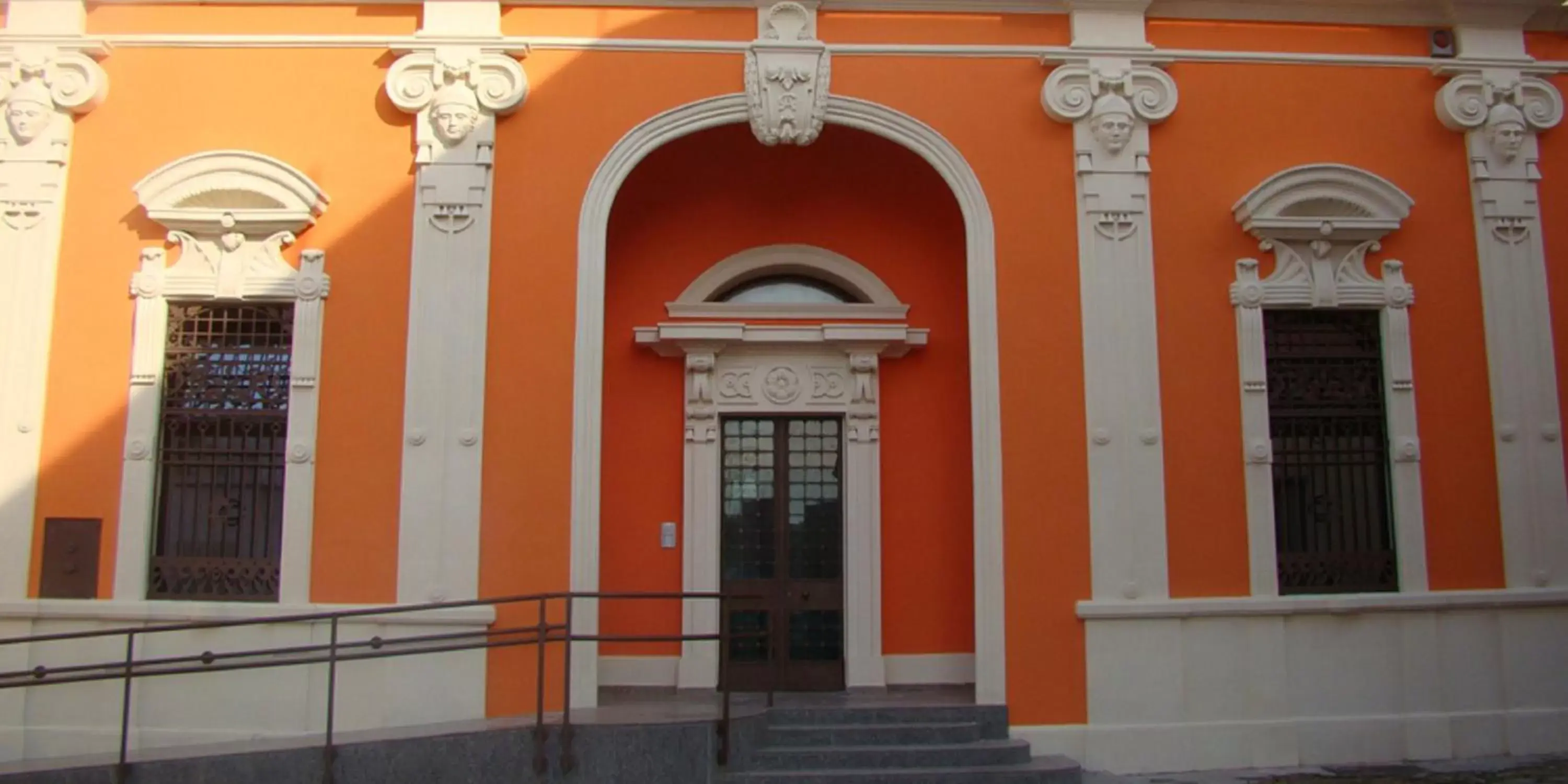 Facade/entrance in Domus Salentina