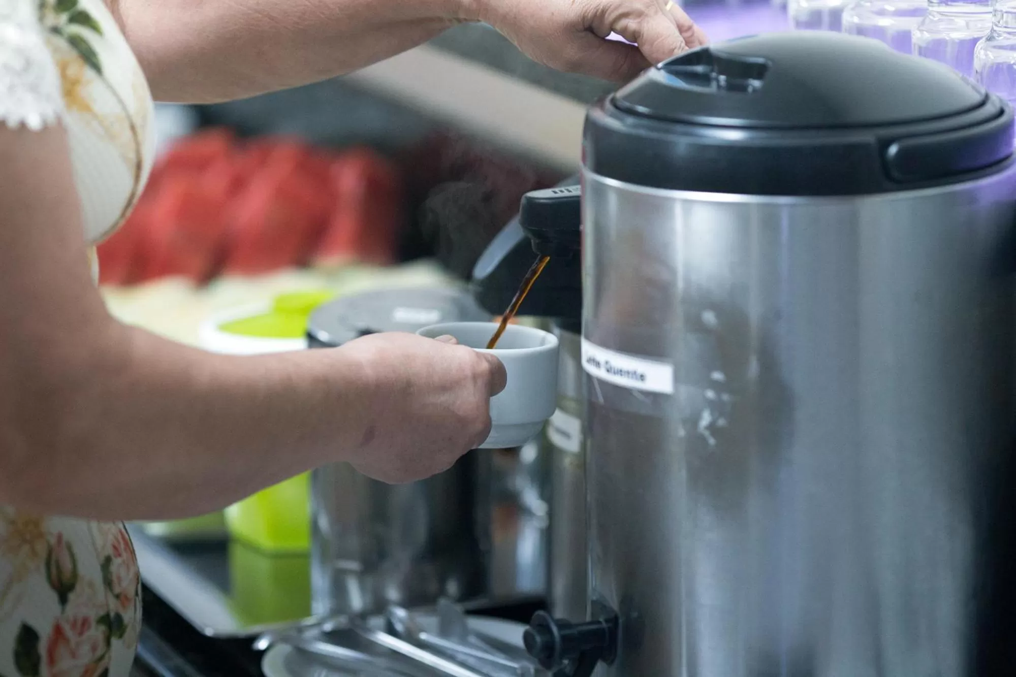 Coffee/tea facilities in Hotel Almanara Cuiabá-Mato Grosso-Brasil