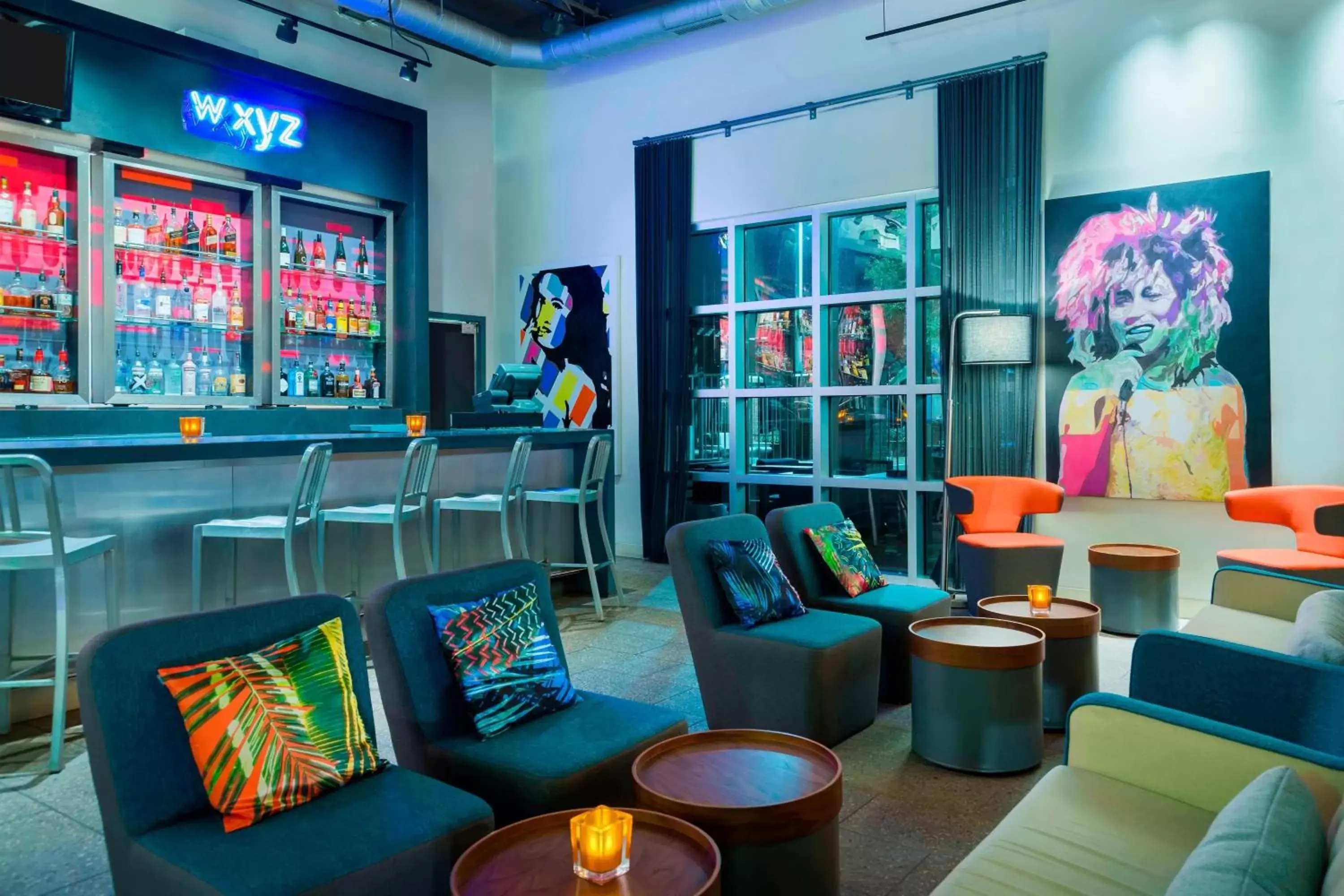 Lounge or bar in Aloft Tallahassee Downtown