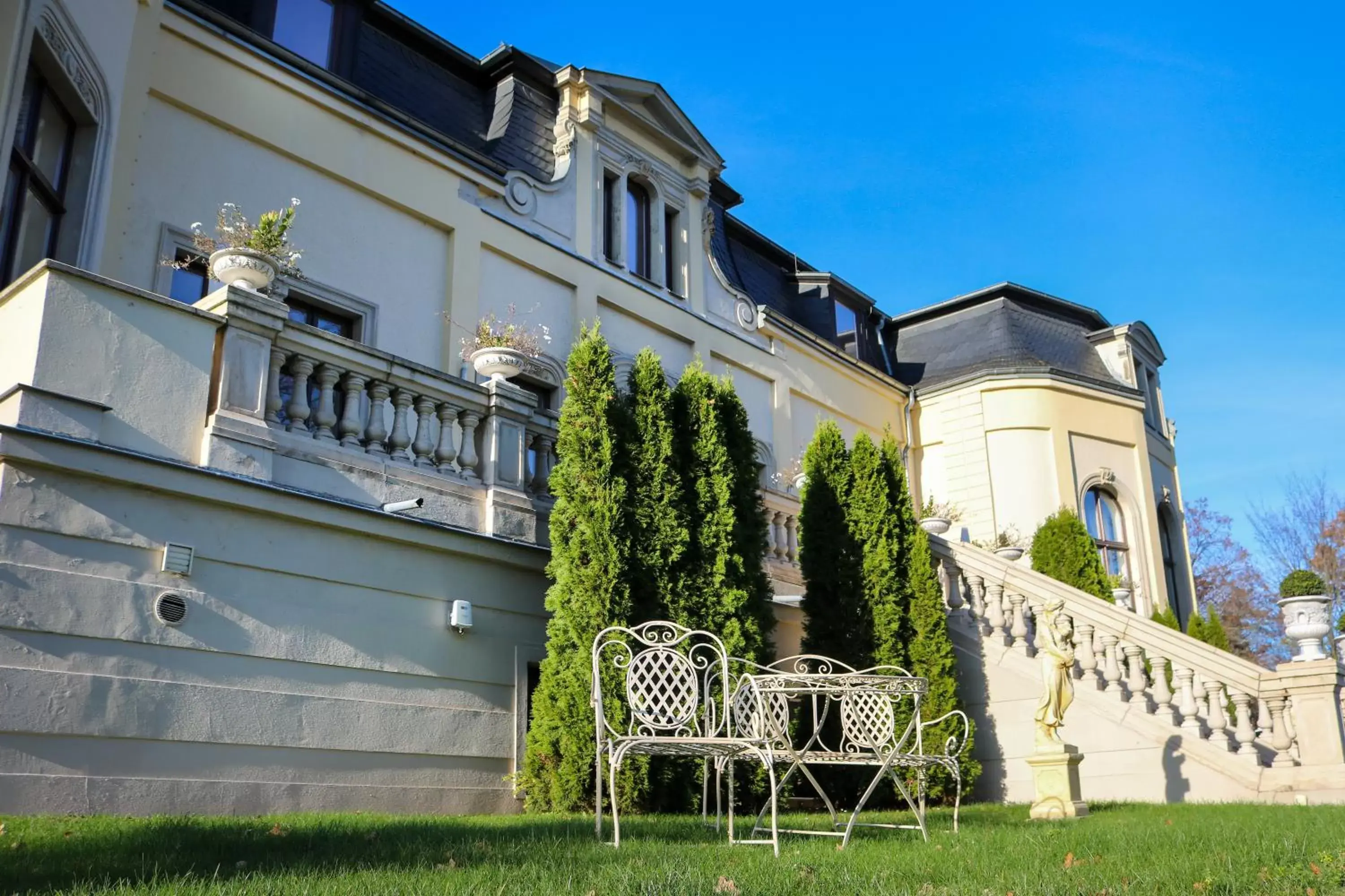 Property Building in Schloss Breitenfeld Hotel & Tagung