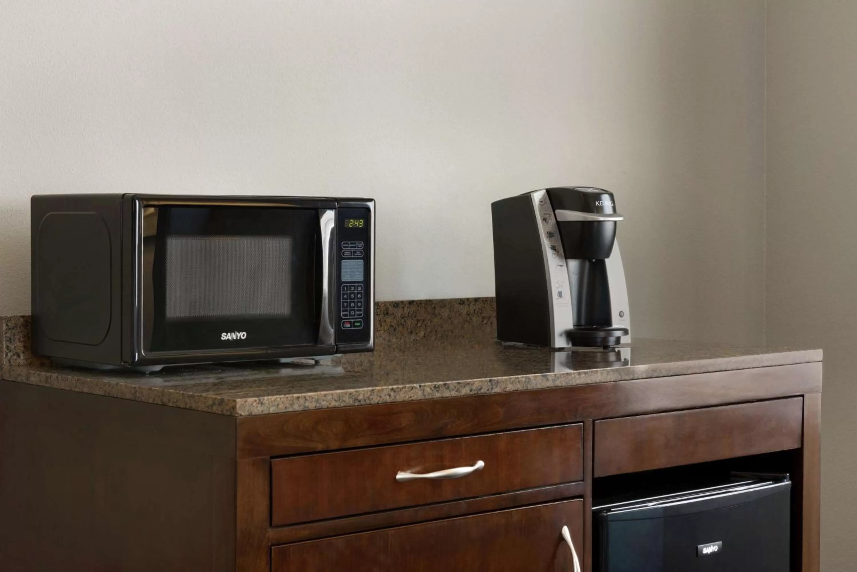 Photo of the whole room in Hilton Garden Inn Minneapolis Downtown