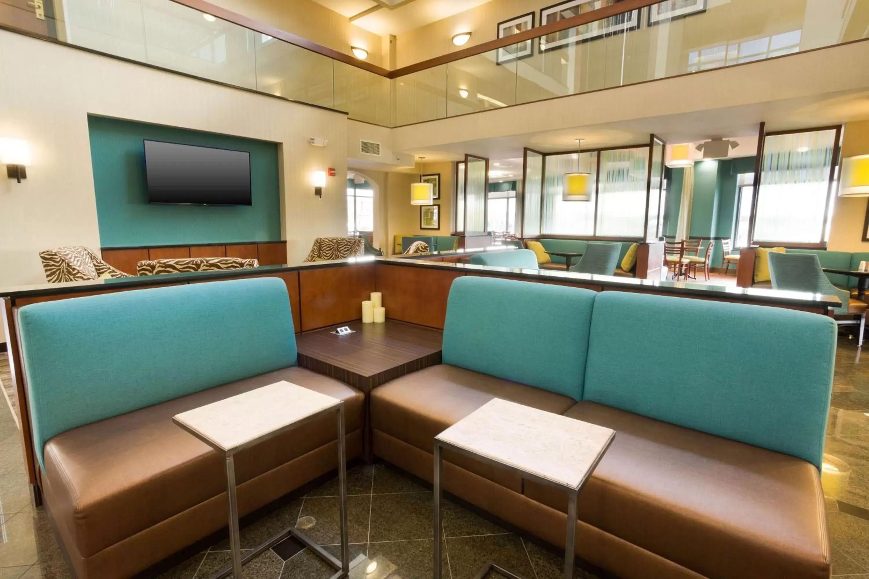Lobby or reception, Seating Area in Drury Inn & Suites St. Louis-Southwest