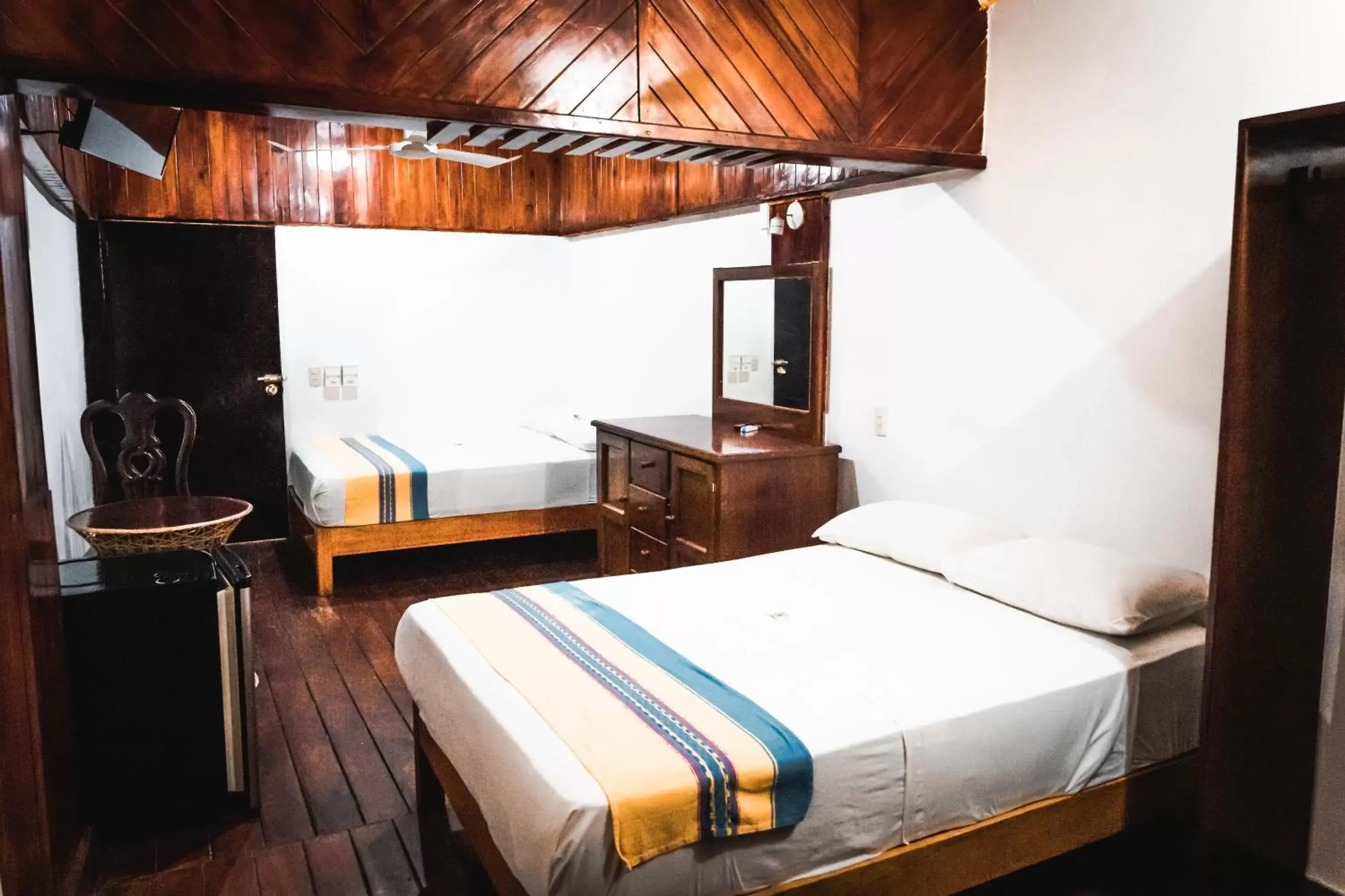 Bedroom, Bed in Hotel Bungalows Acuario