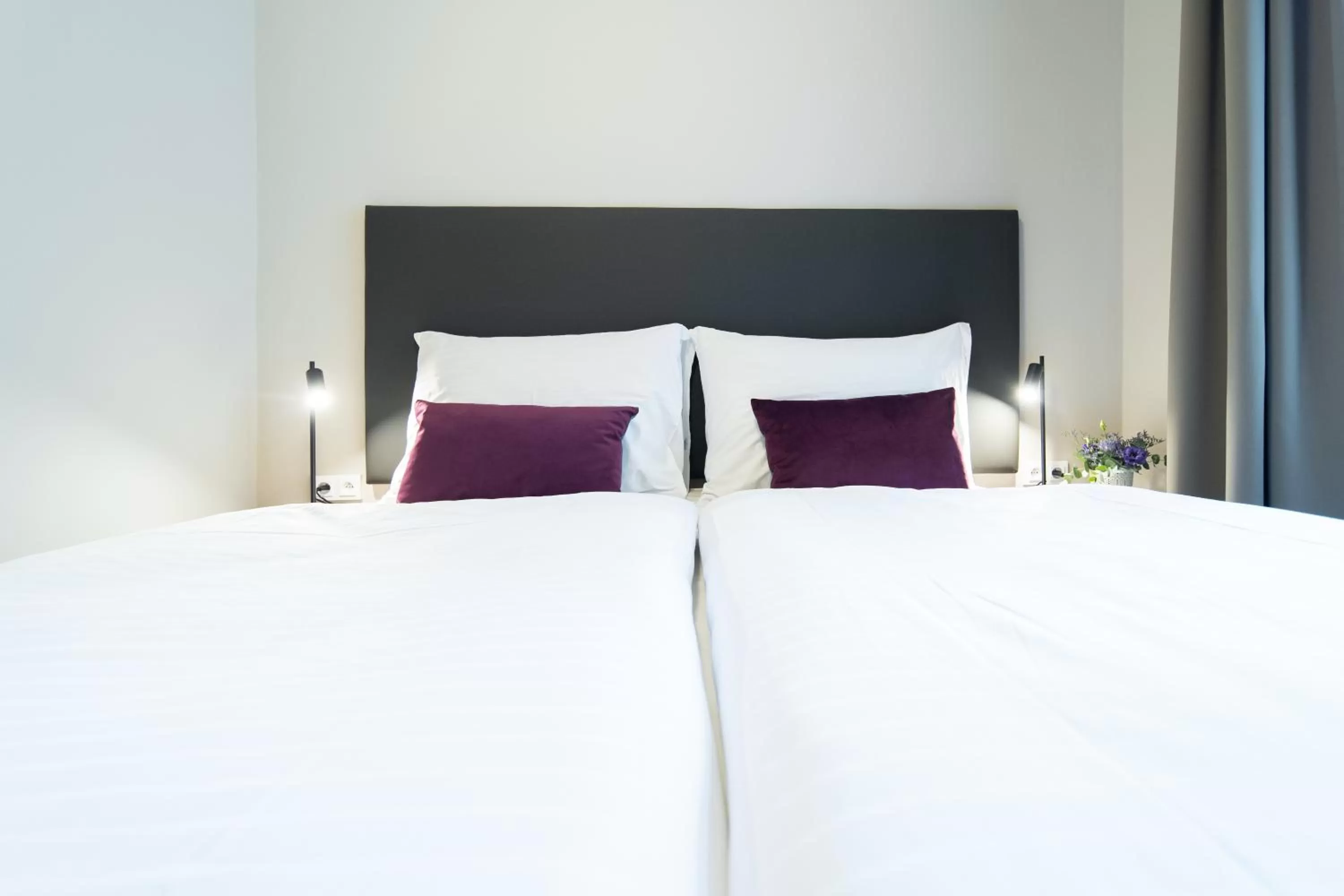 Bed in Karl BY ZEITRAUM