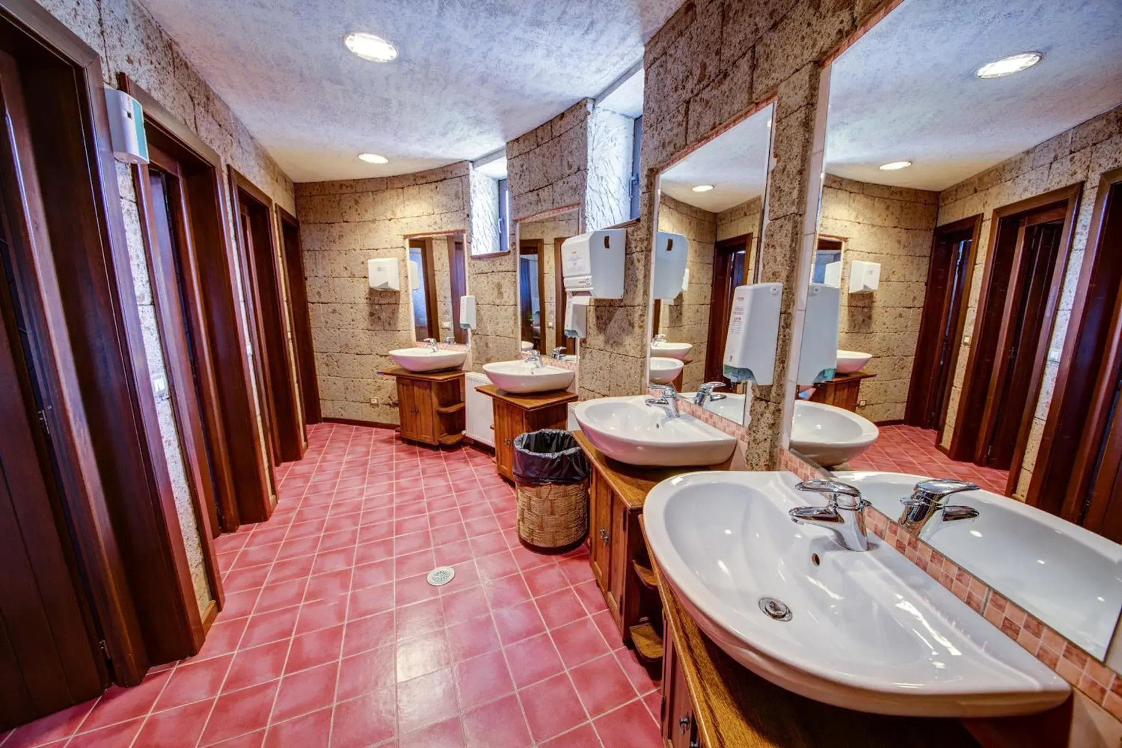 Toilet, Bathroom in House of Dracula Hotel