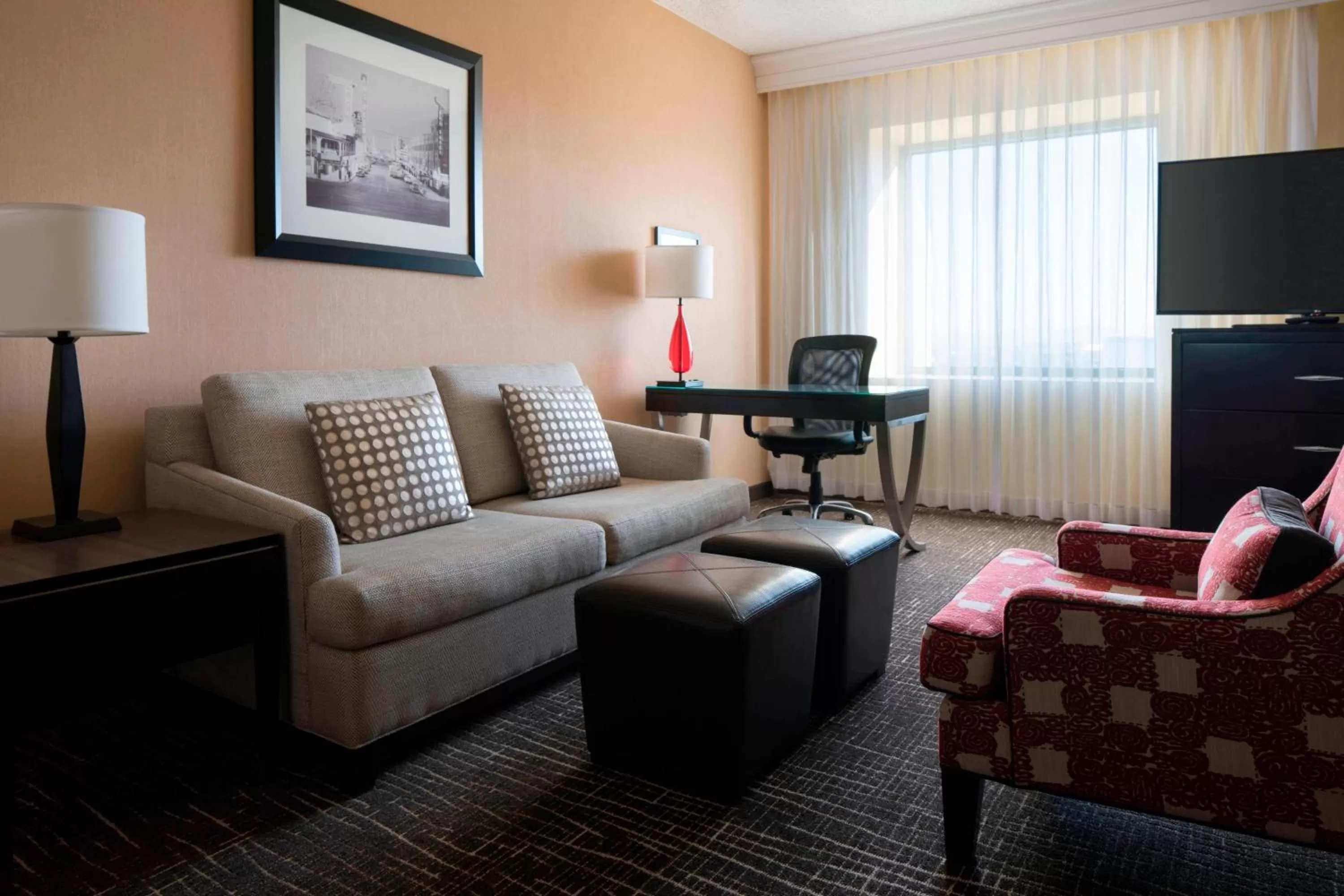 Living room in Las Vegas Marriott