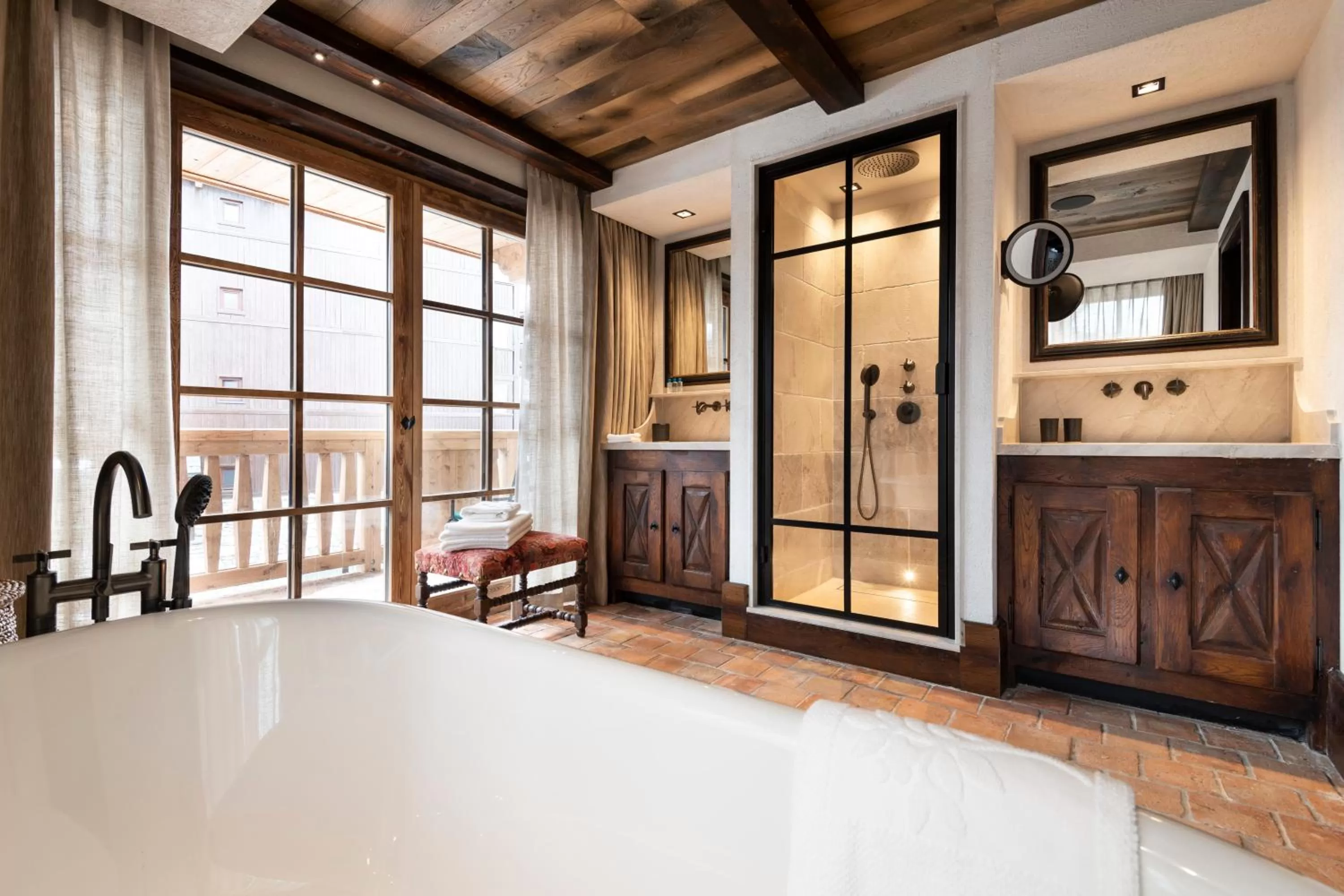 Shower in Airelles Val d'Isère