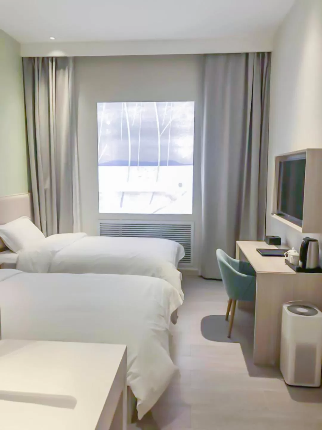 TV and multimedia, Bed in Beijing Saga Hotel