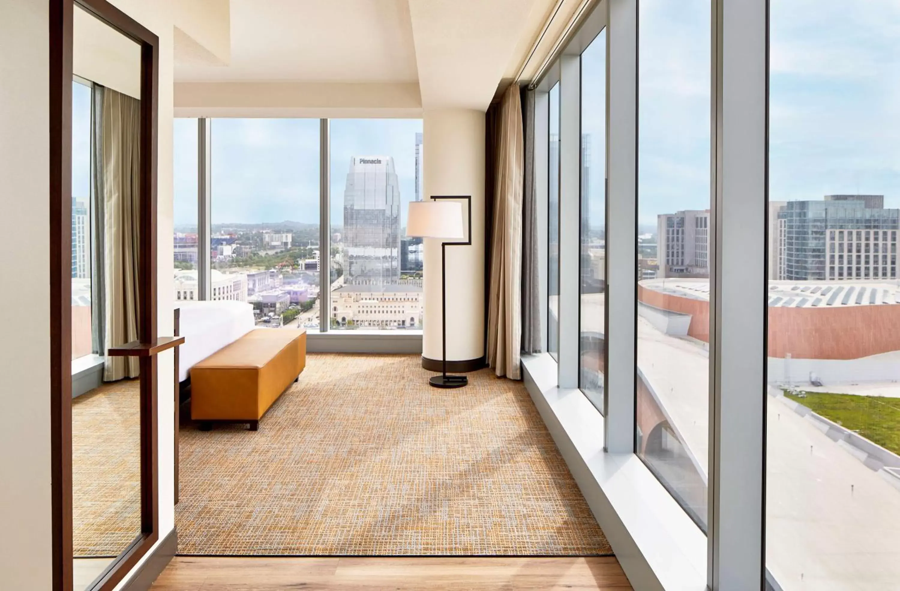 Bed in Embassy Suites by Hilton Nashville Downtown