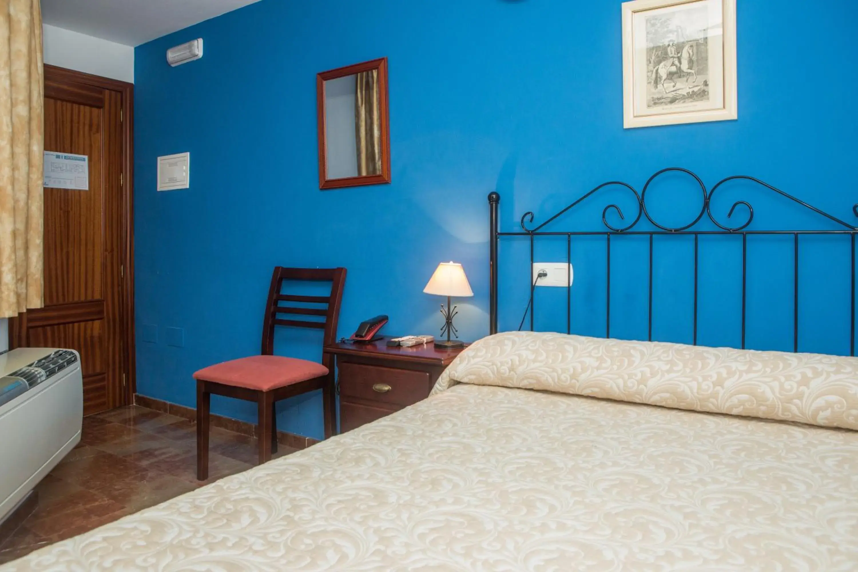 Photo of the whole room, Bed in Hostal San Cayetano