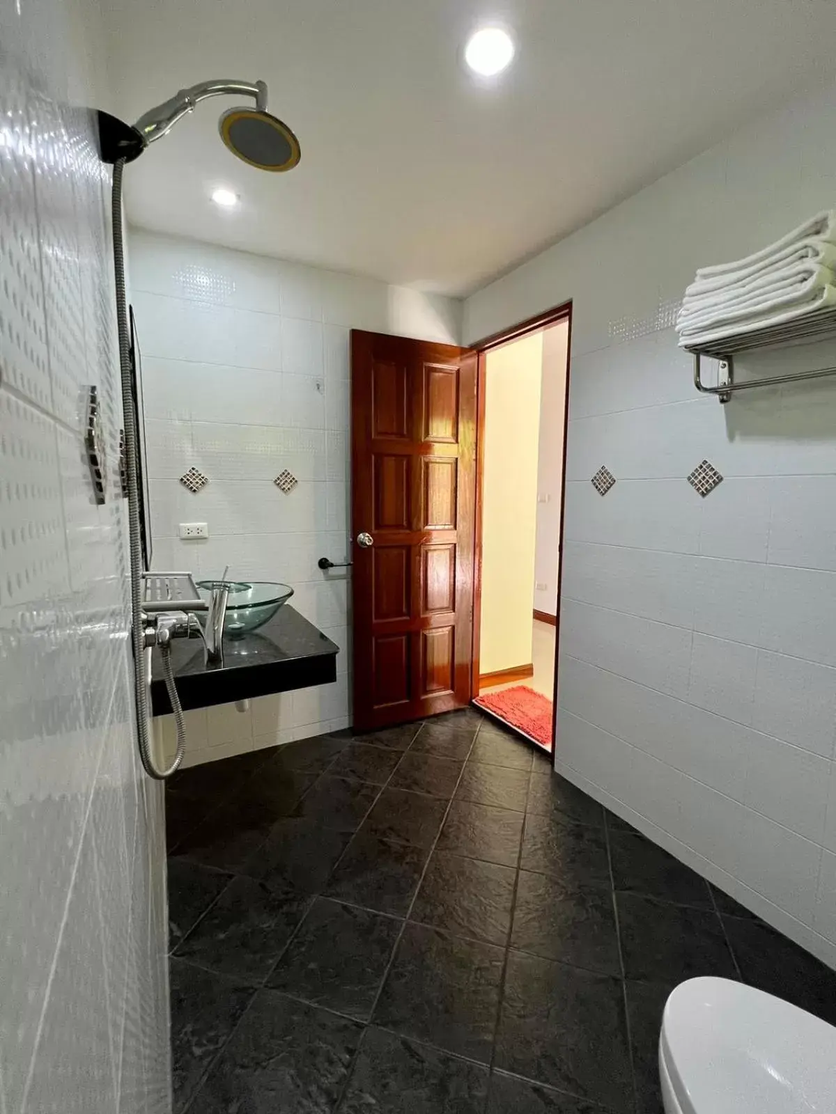 Bathroom in Mountain Seaview Luxury Apartments