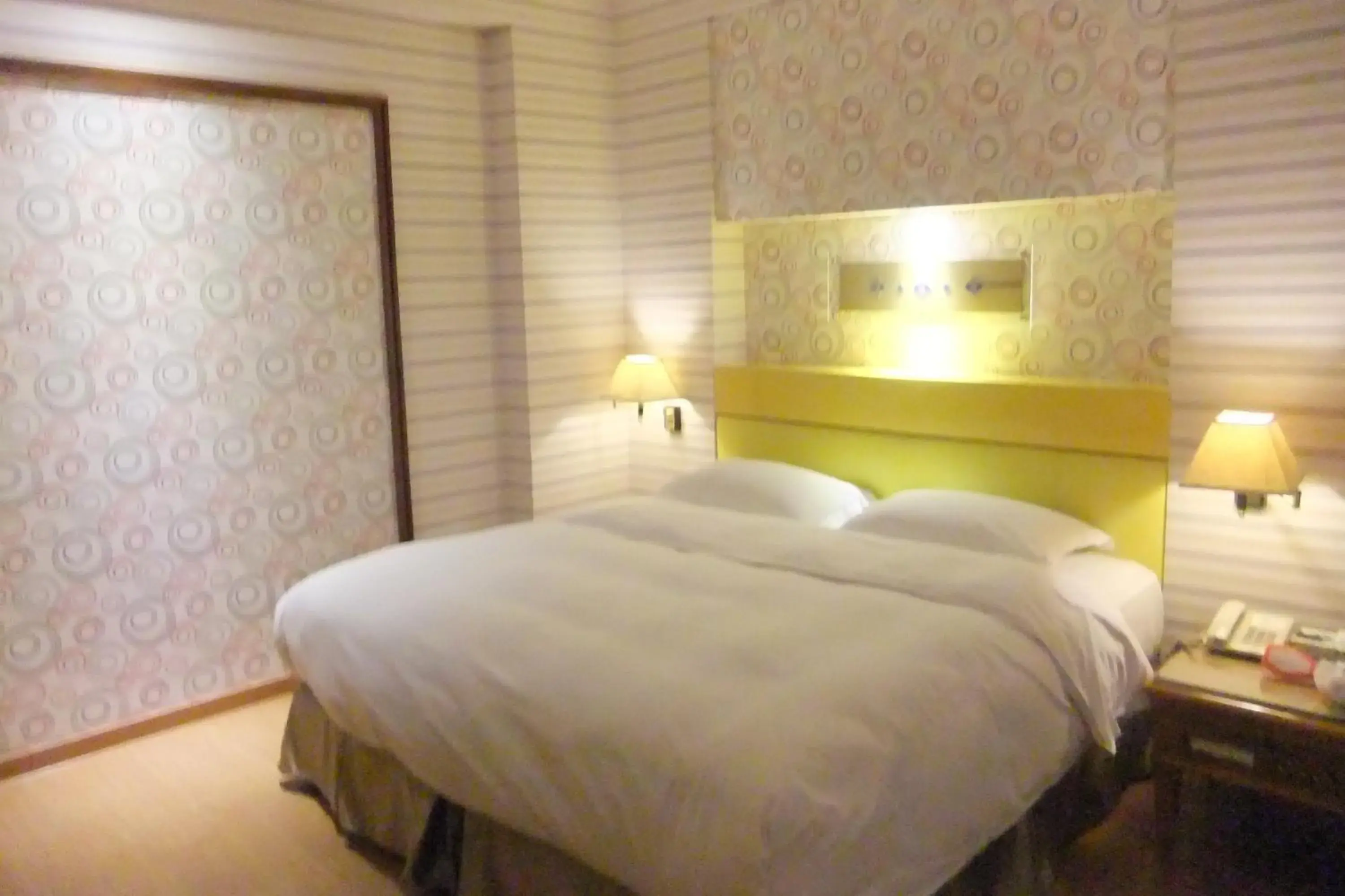 Photo of the whole room, Bed in European Castle Hotel