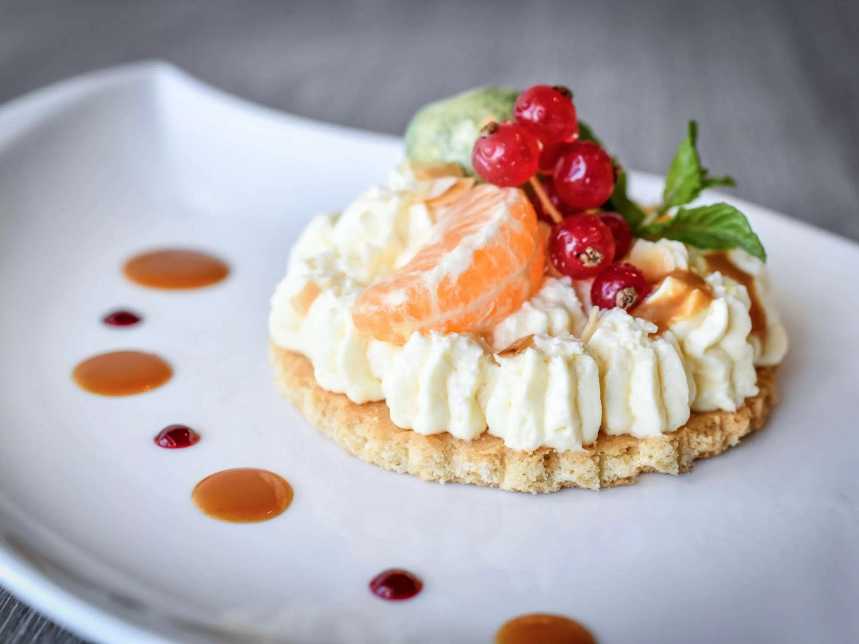 Restaurant/places to eat in ibis styles La Rochelle Thalasso Chatelaillon