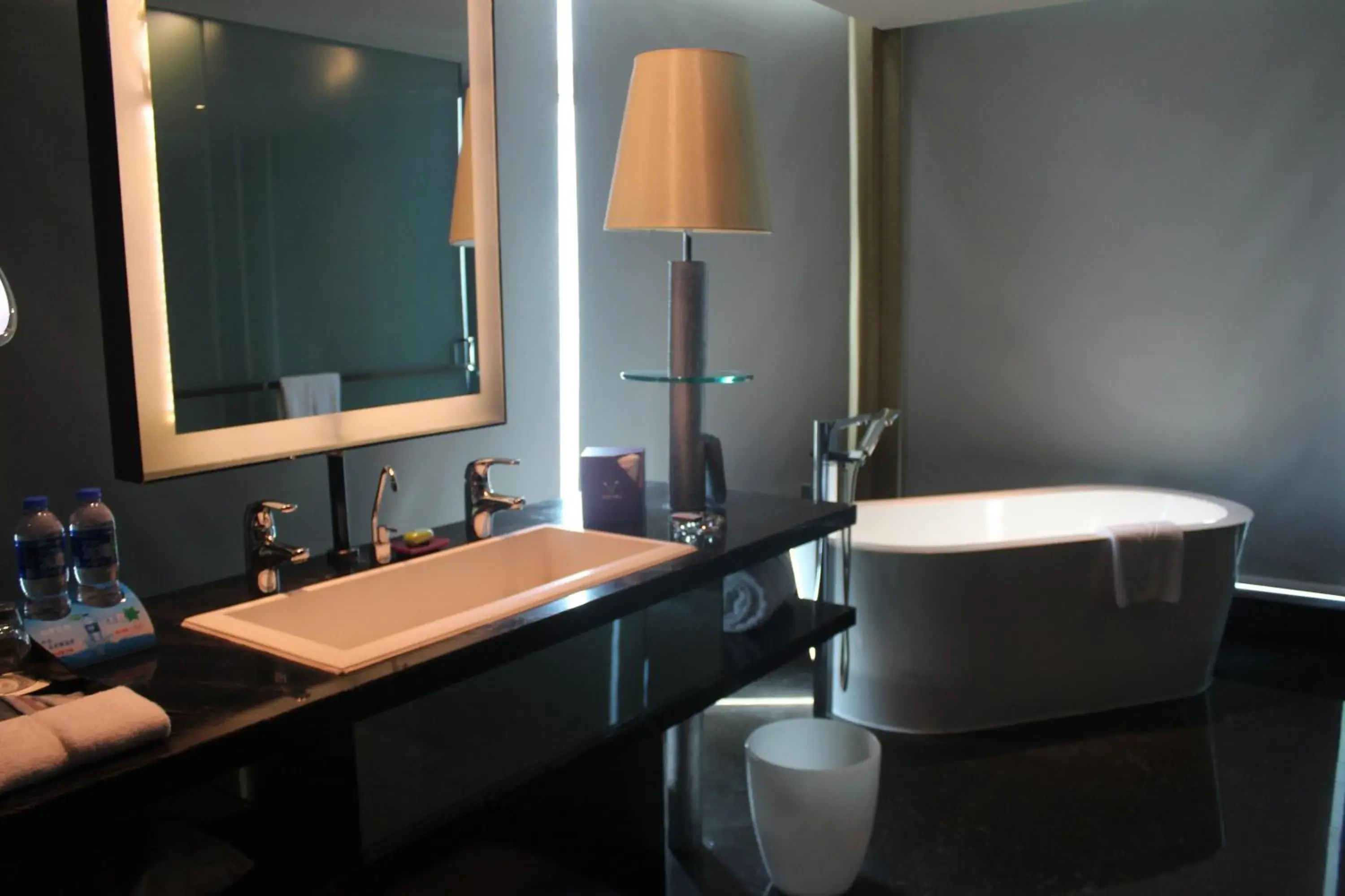 Bathroom in Wongtee V Hotel