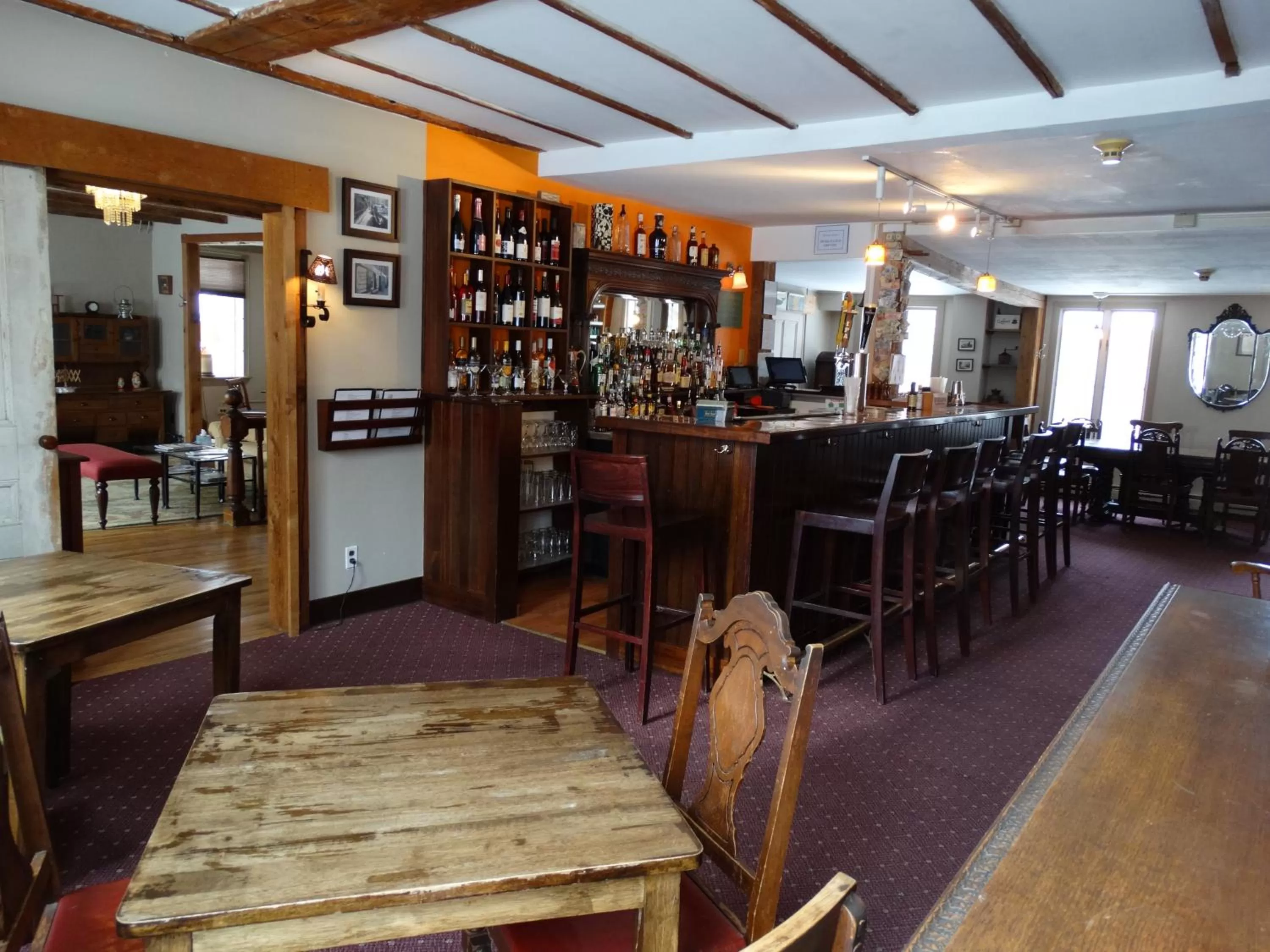 Restaurant/places to eat in Shoreham Inn Bed & Breakfast