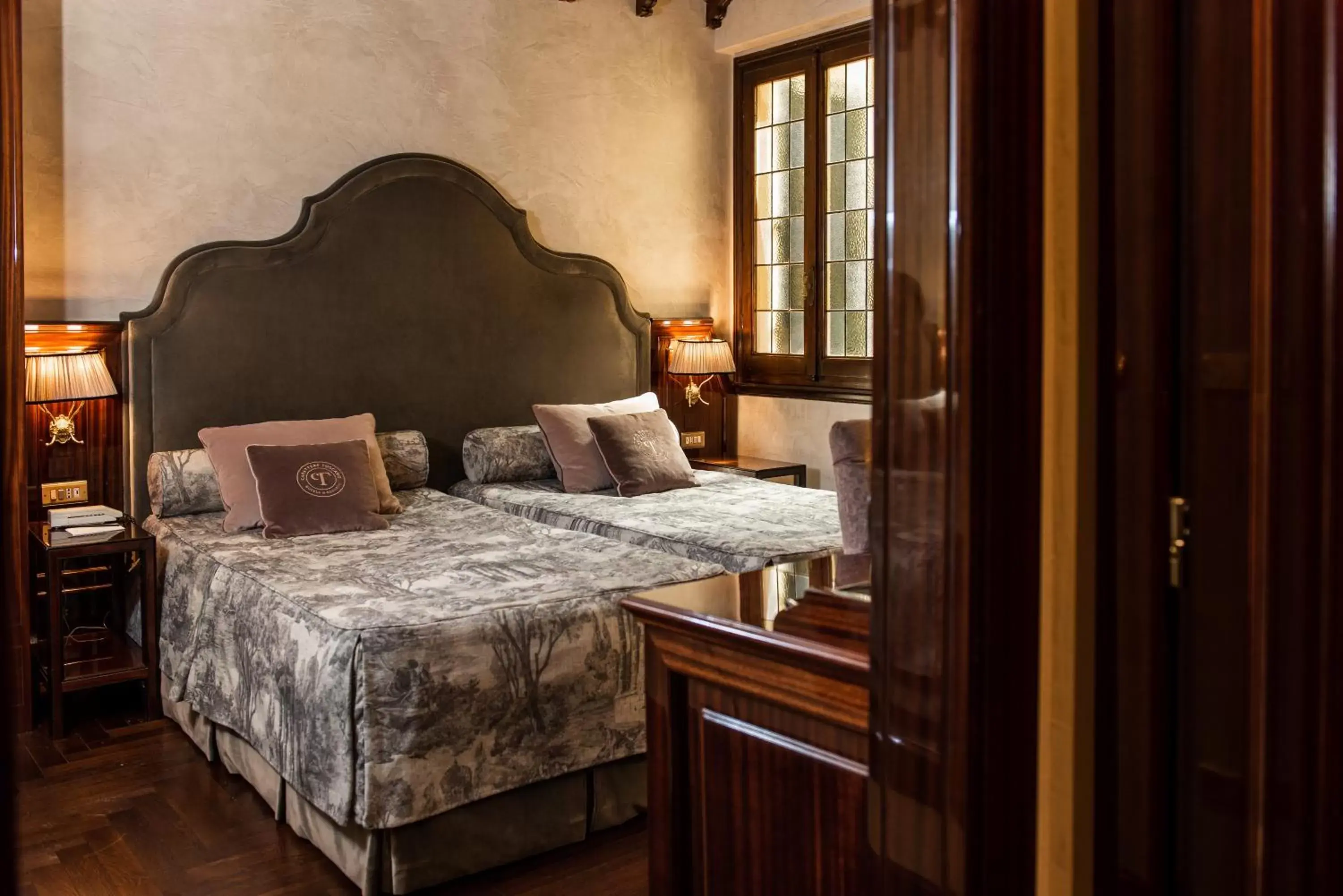 Bed in Grand Hotel Baglioni