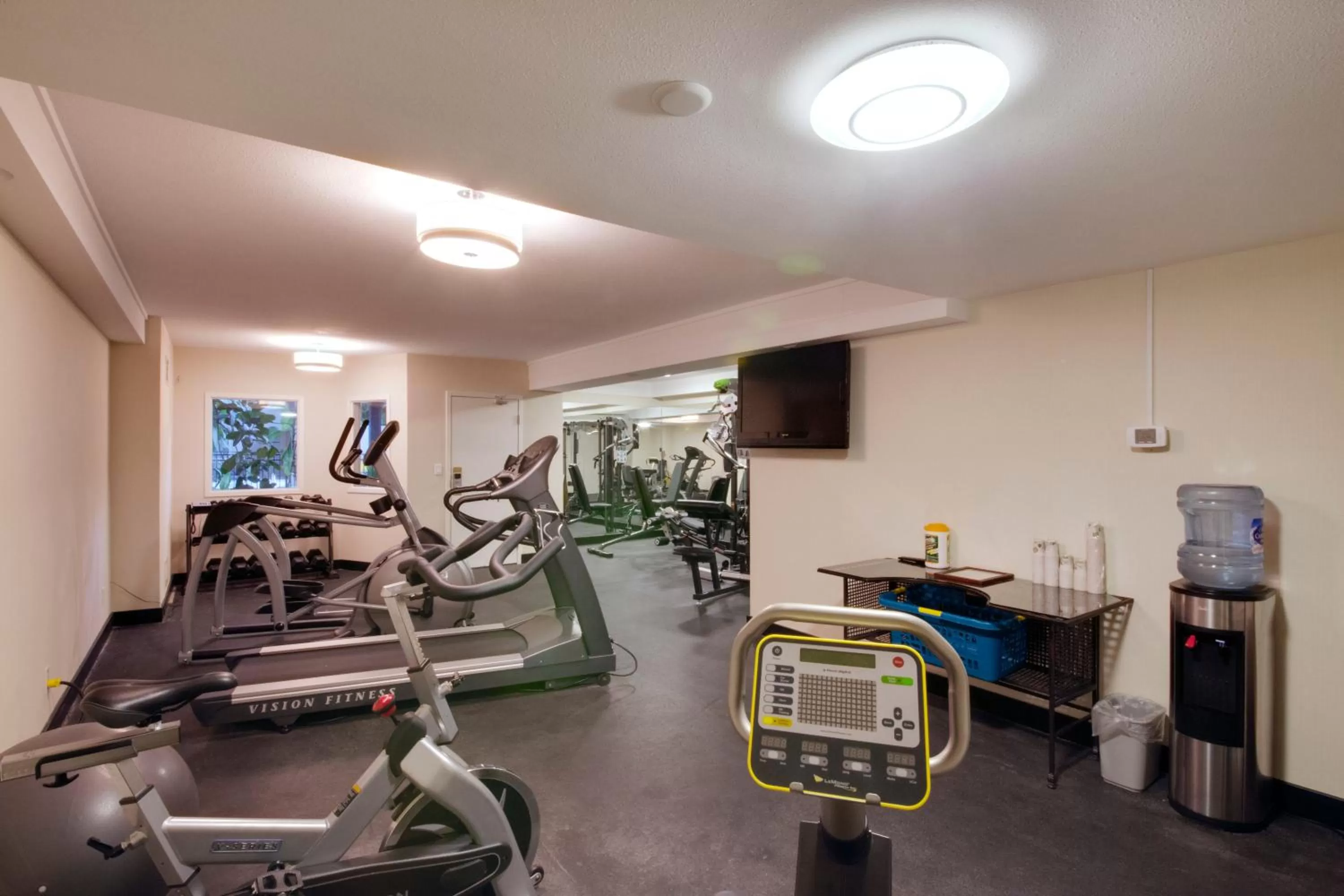 Fitness centre/facilities in Coast Kamloops Hotel & Conference Centre
